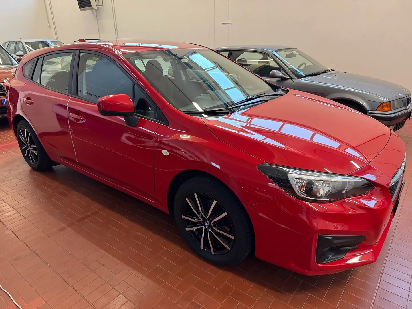 Subaru Impreza 1.6i Pure lineartronic Czerwony - 2