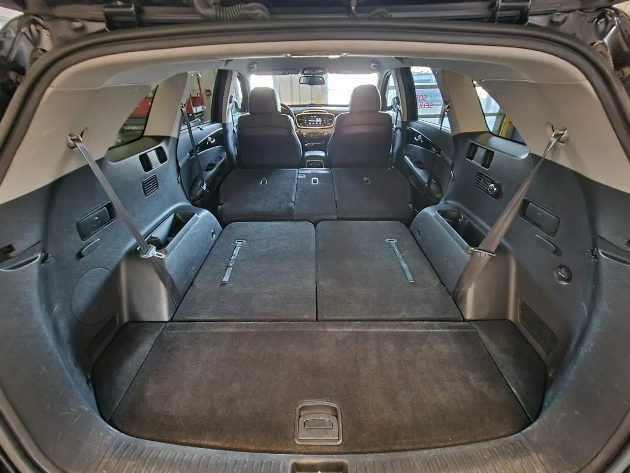 Kia Sorento снимка Kia Sorento