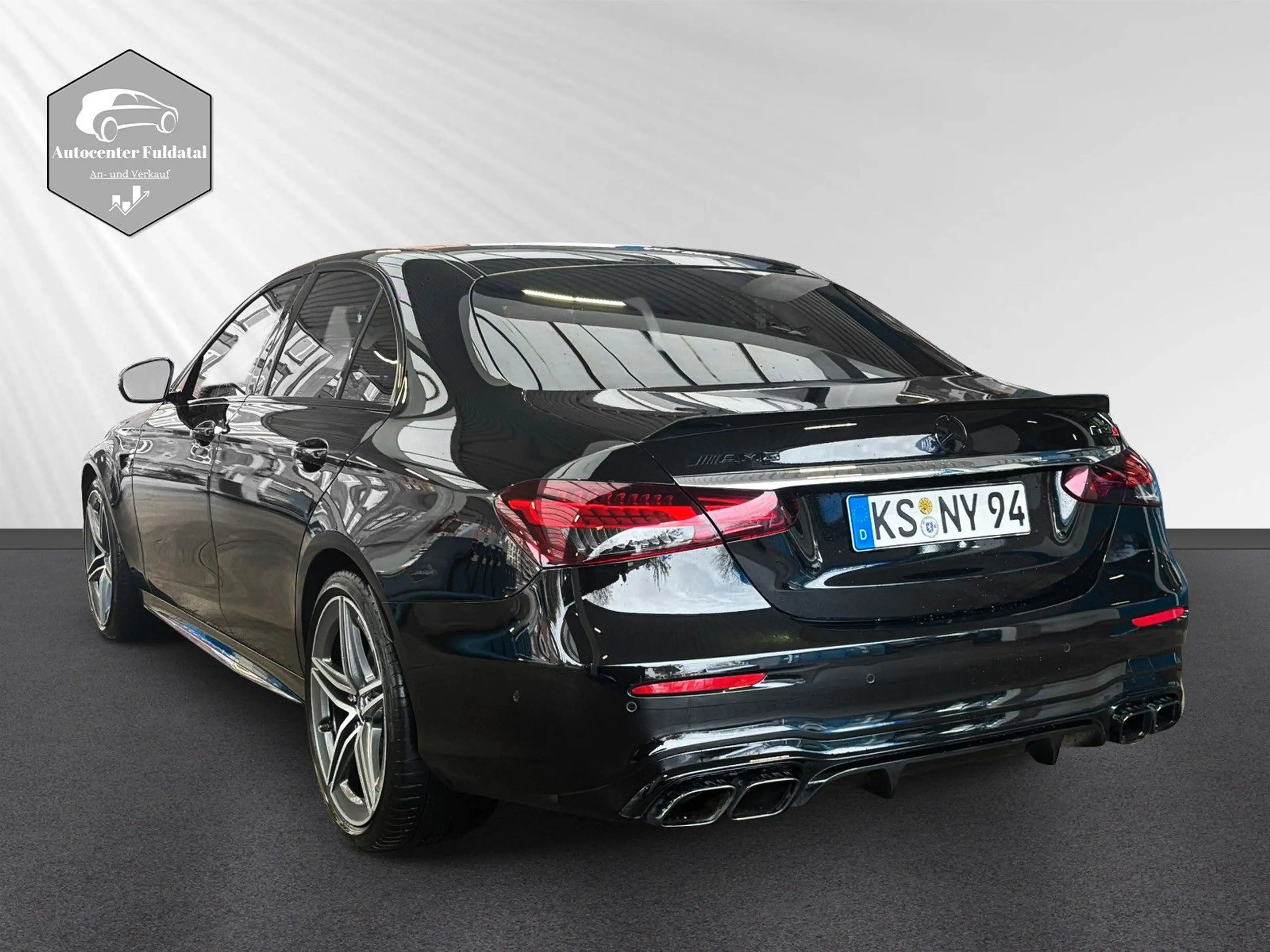 Mercedes-Benz E 63 AMG AMG E 63 S I MB 100 Garantie 2J. I 4x4 I AHK — photo 5