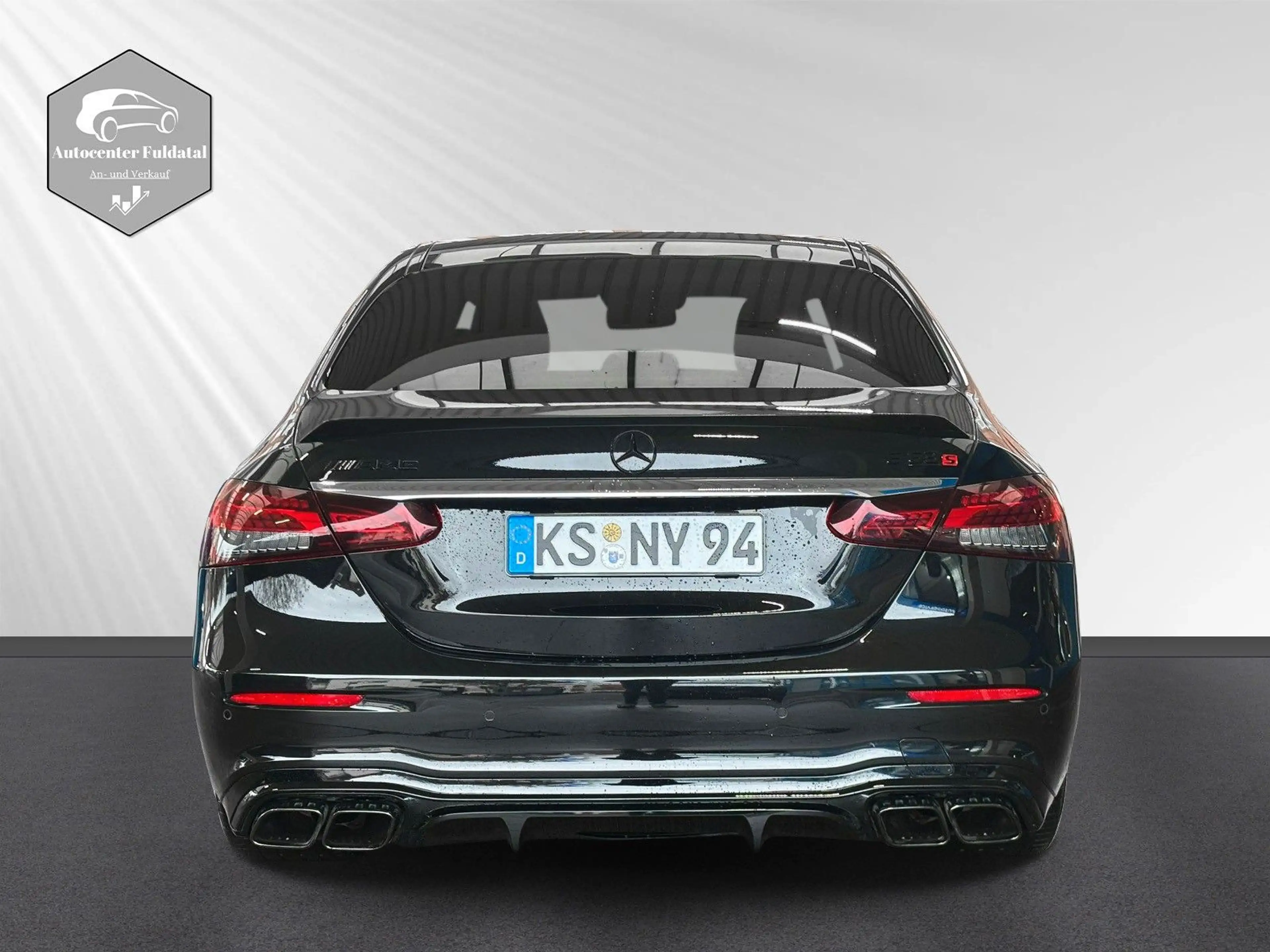 Mercedes-Benz E 63 AMG AMG E 63 S I MB 100 Garantie 2J. I 4x4 I AHK — photo 6