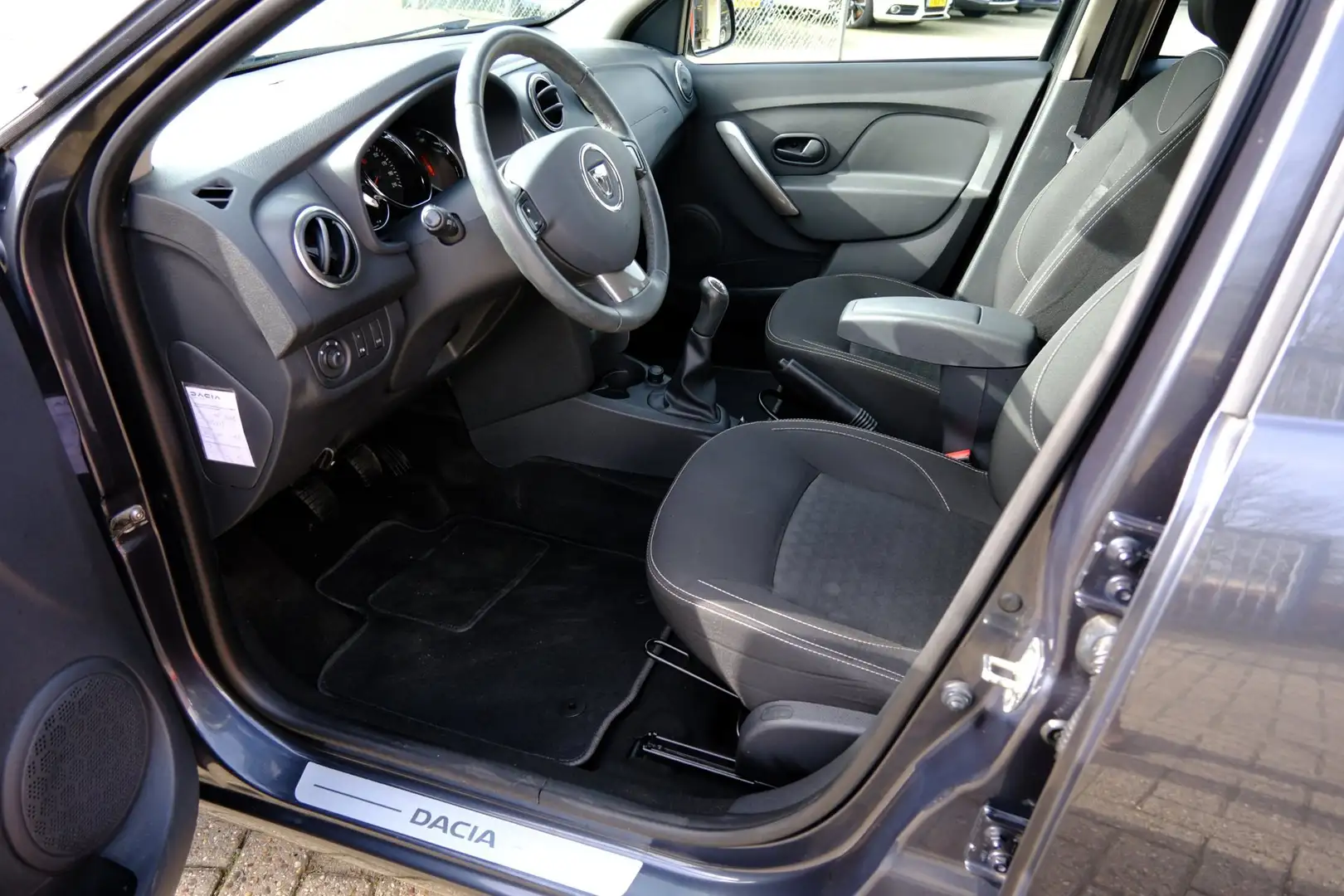 Dacia Logan MCV 0.9 TCe Prestige Airco|1e Eig!|Dealeronderhoud Gris - 2