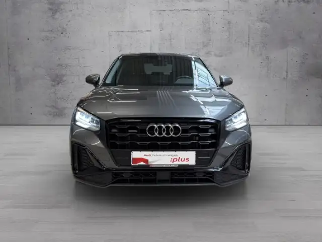 Audi Q2 view 2