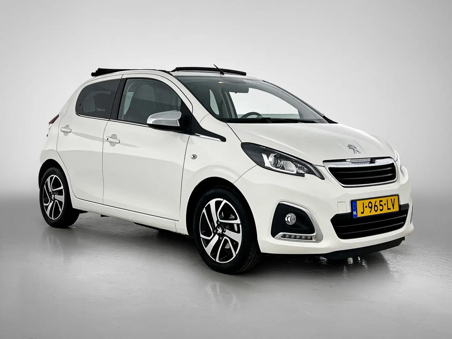 Peugeot 108 Allure TOP! 72pk | Lage kilometerstand! | Navigati Blanc - 2