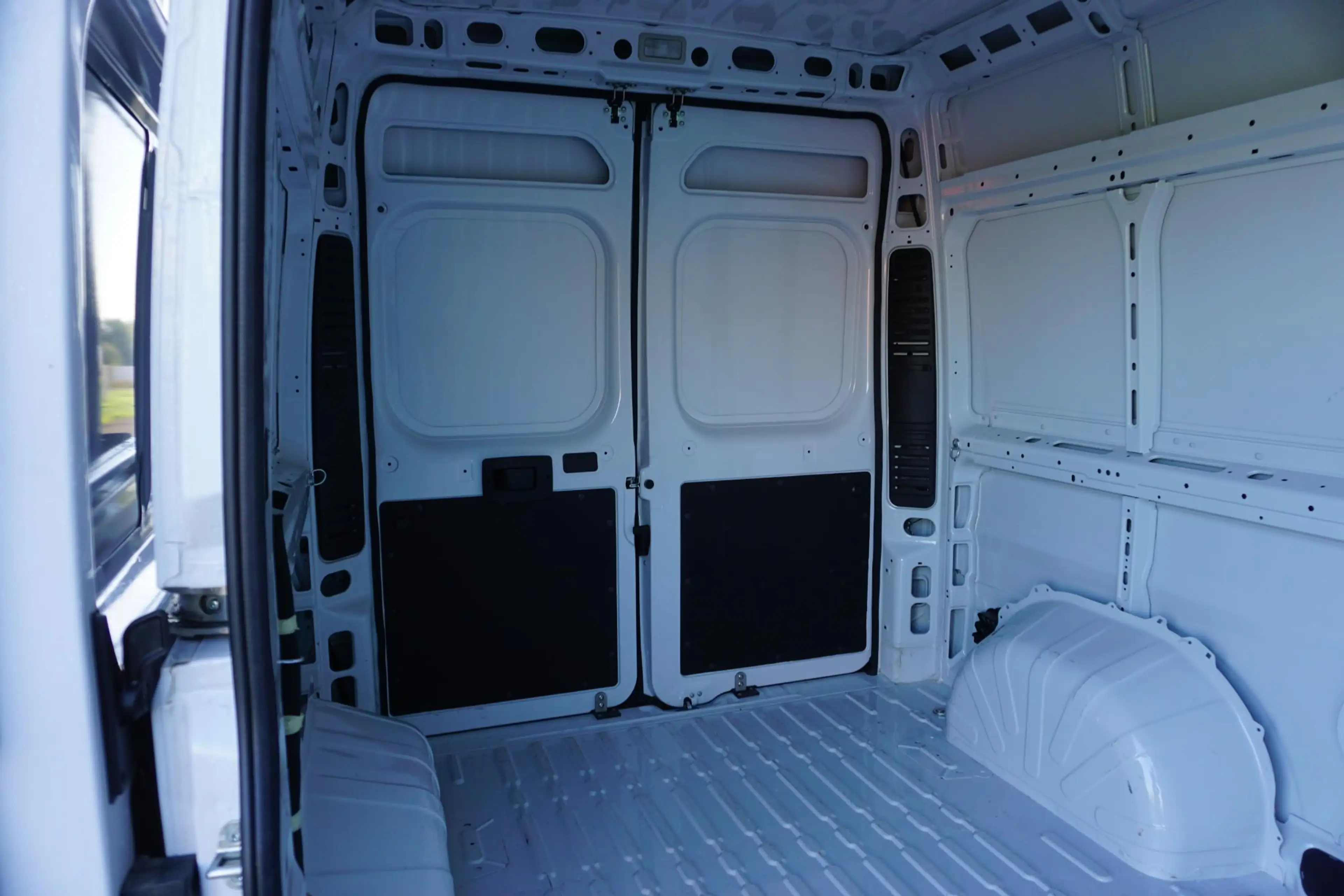 Fiat Ducato 2.2 MultiJet 140 S&S L2H2 3.5t in Nieuwstaat |Mooi — photo 15