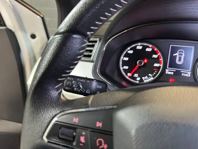 Seat Arona view 12
