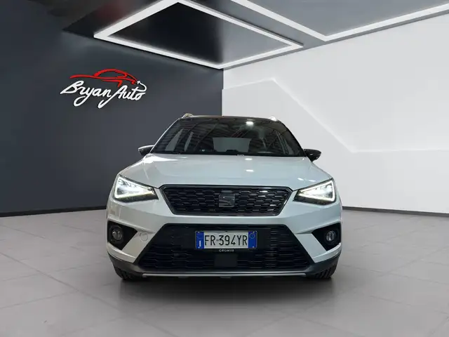 Seat Arona view 3