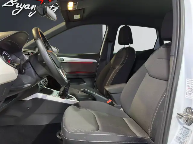 Seat Arona view 13