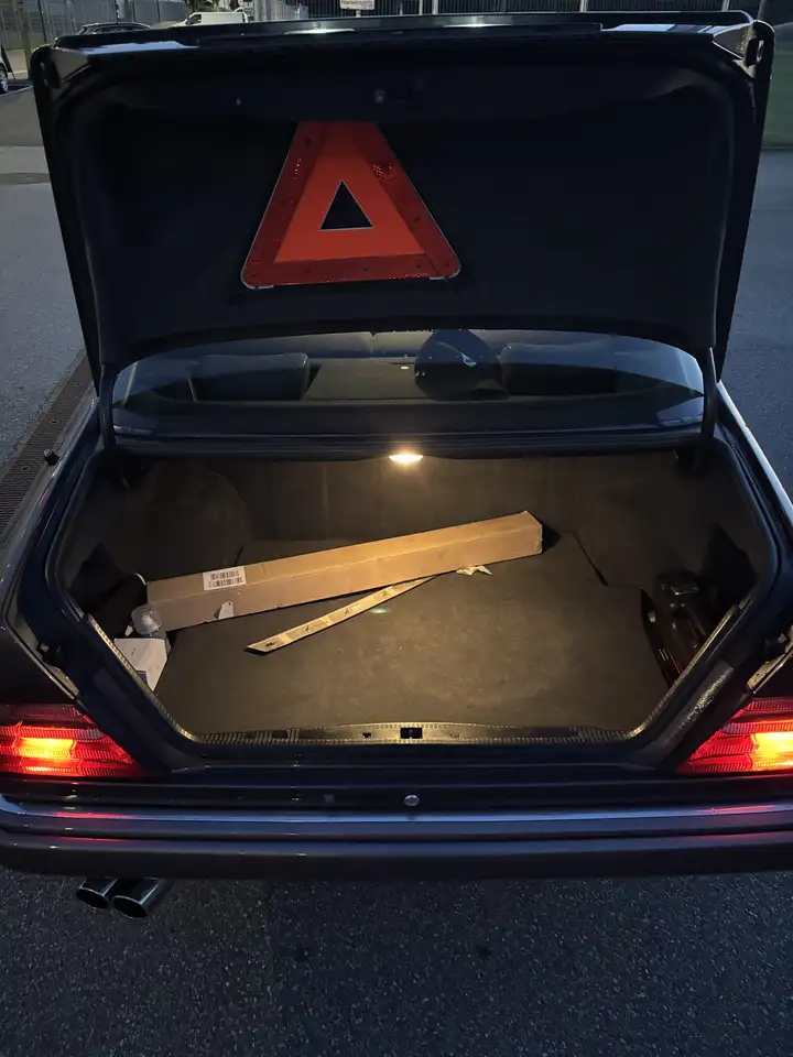 Mercedes-Benz E 220 Coupé, foto 7