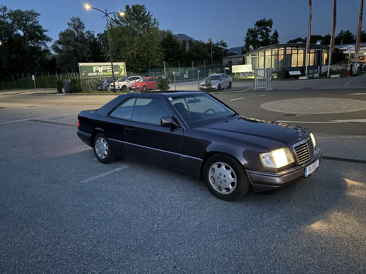 Mercedes-Benz E 220 Coupé, foto 3