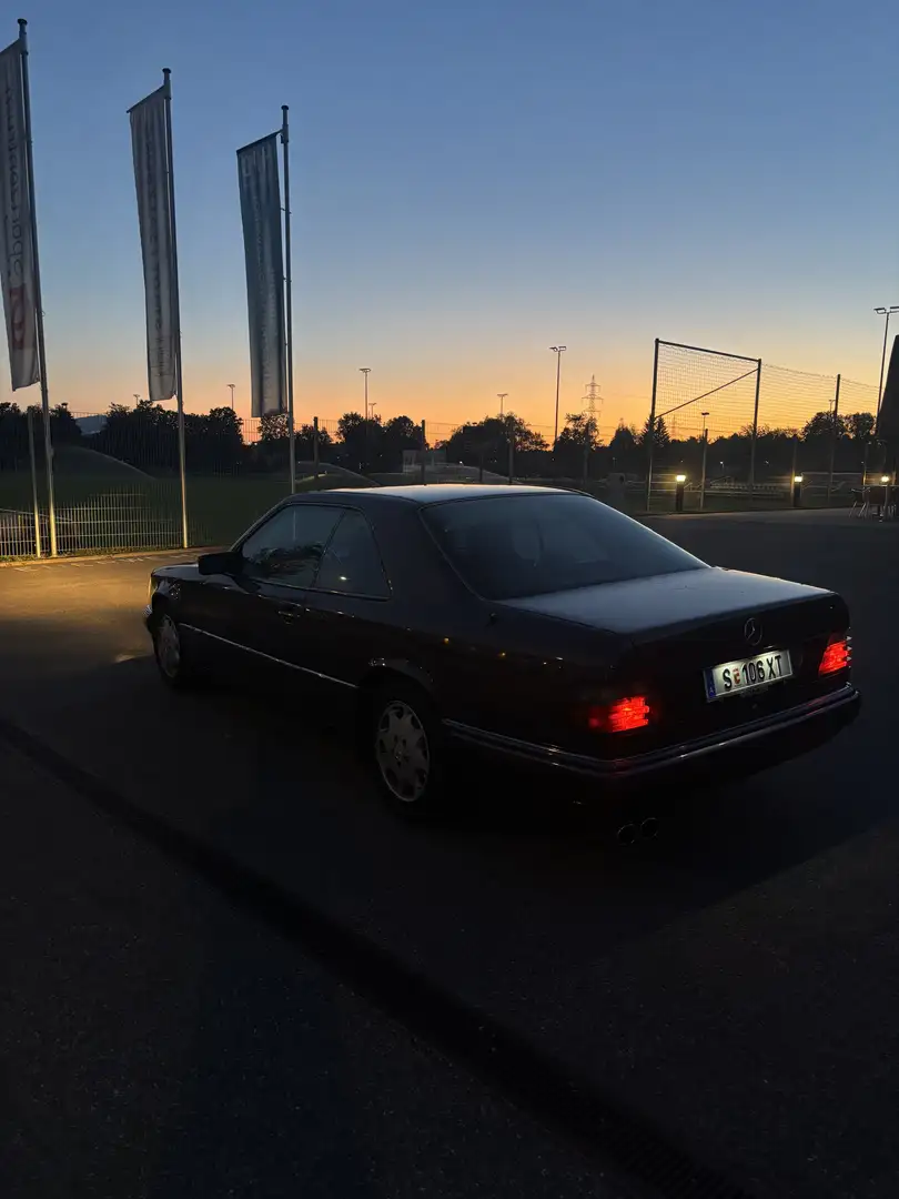 Mercedes-Benz E 220 Coupé - 2