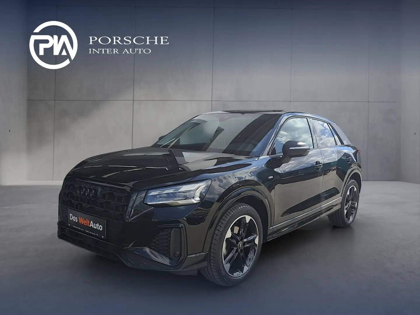Audi Q2 35 TFSI S line Schwarz - 1