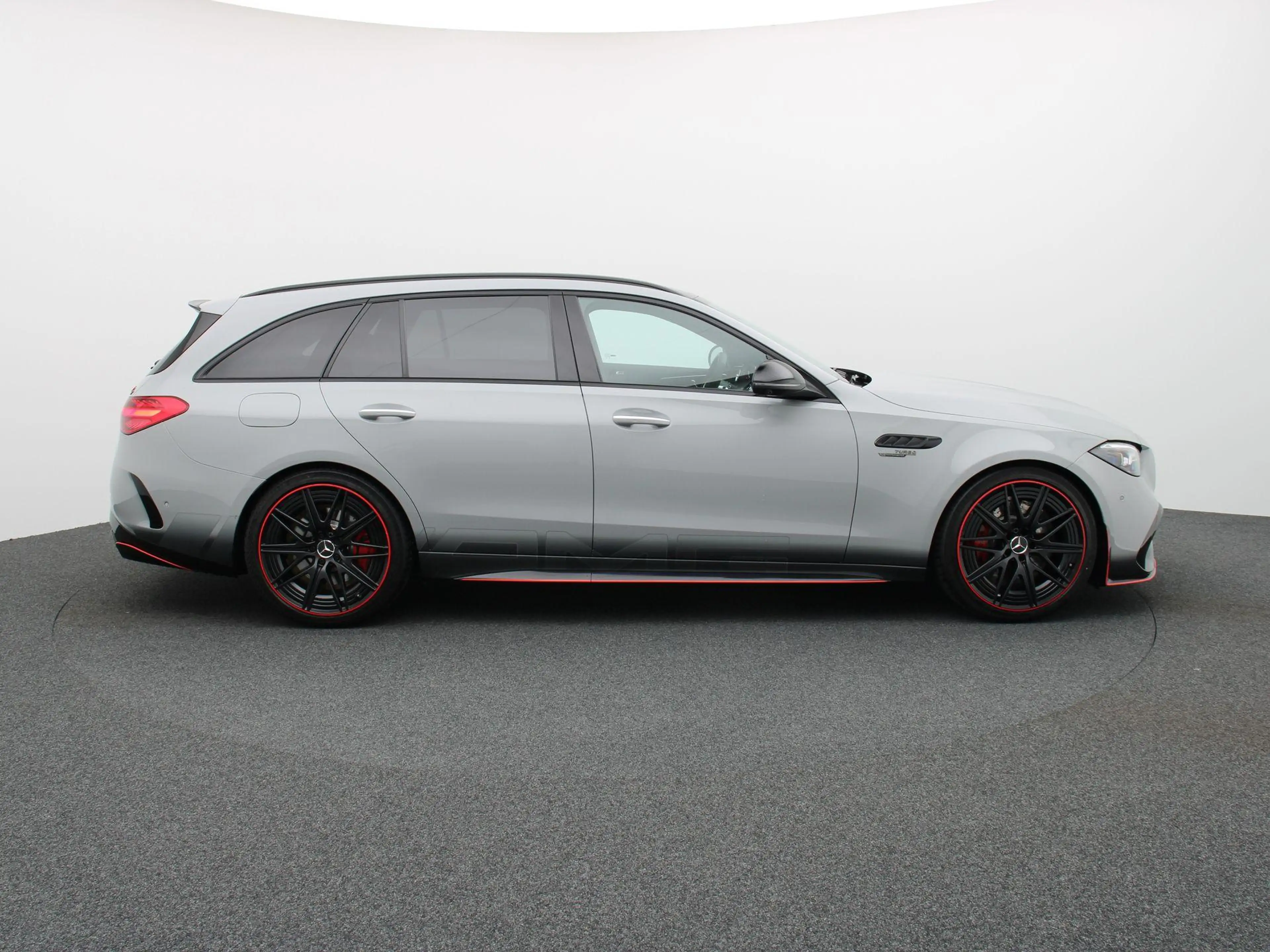 Mercedes-Benz C 63 AMG S E F1 Edition Break + PERFORMANCE + PANO DAK + DI — photo 6