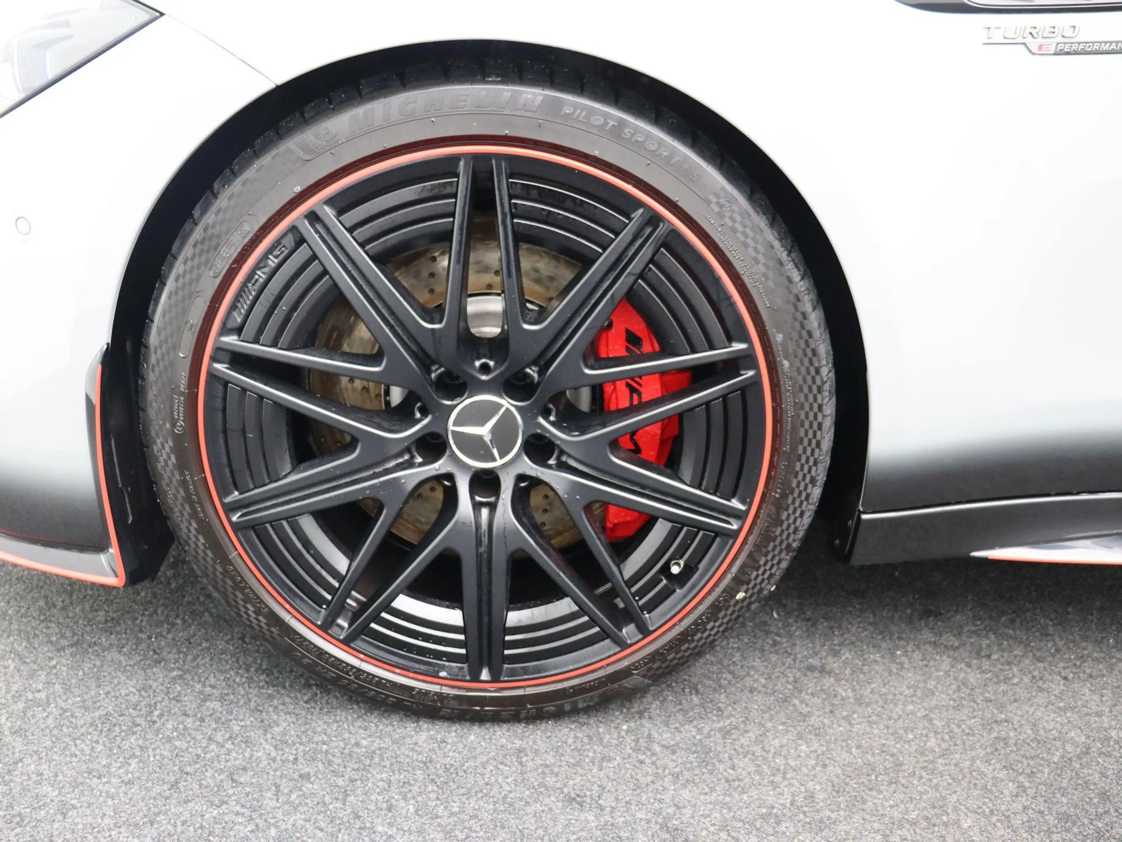 Mercedes-Benz C 63 AMG S E F1 Edition Break + PERFORMANCE + PANO DAK + DI — photo 7