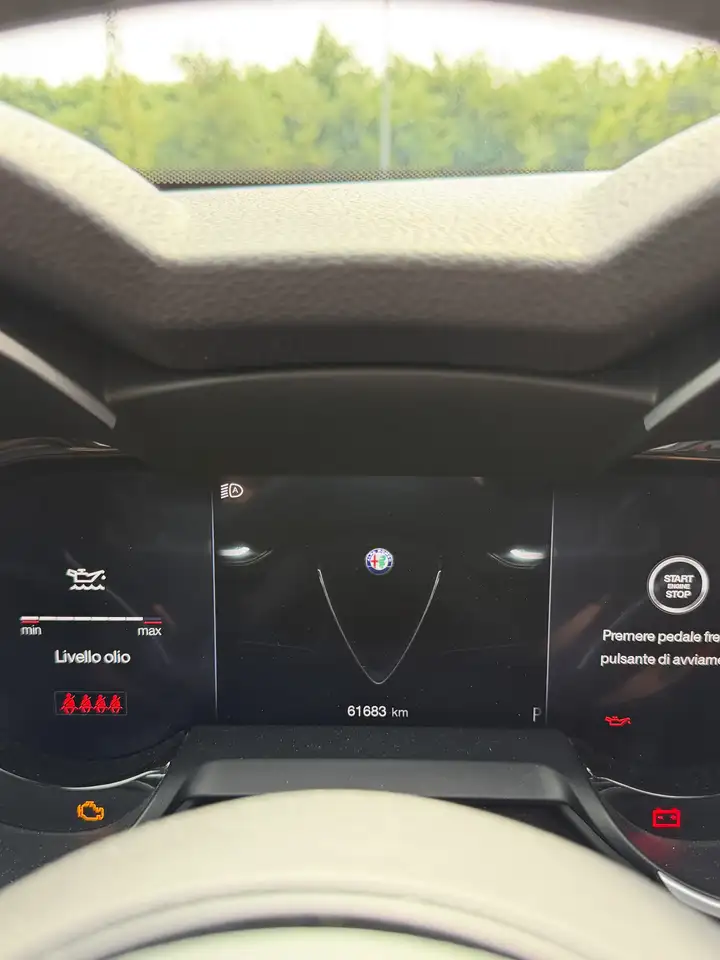 Alfa Romeo Stelvio 2023 — фото 9