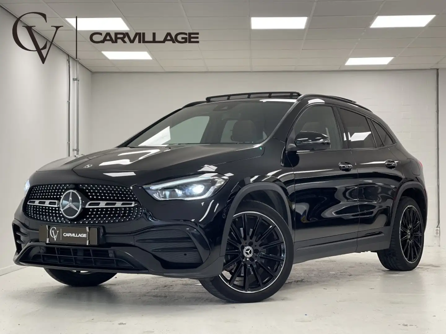 Mercedes-Benz GLA 250 e AMG Line | Panoramadak | 360 camera | Leer | Noir - 1