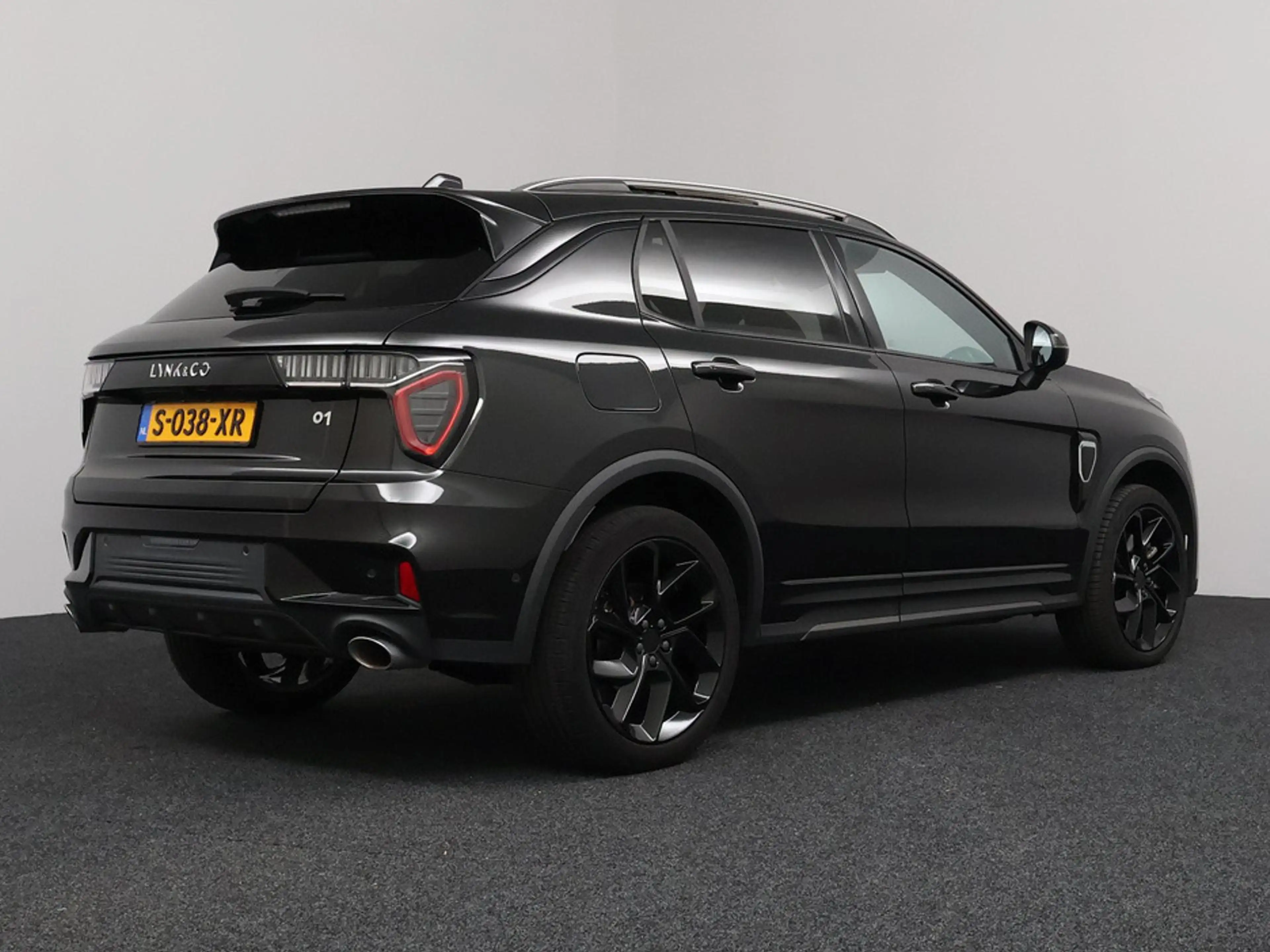 Lynk & Co 01 1.5 PHEV Black Edition Donkere hemel ACC | Pano | — photo 44