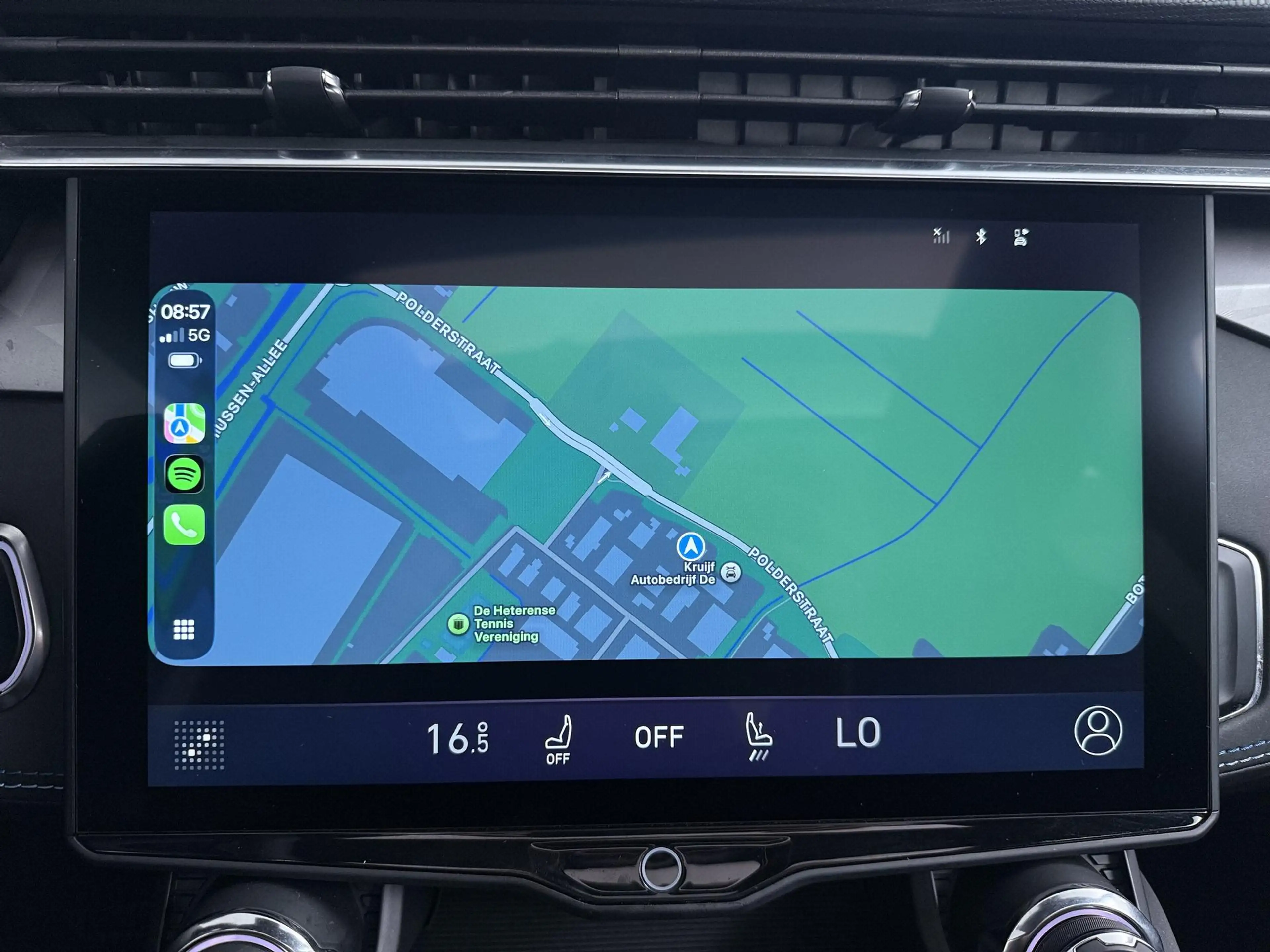 Lynk & Co 01 1.5 PHEV Black Edition Donkere hemel ACC | Pano | — photo 16