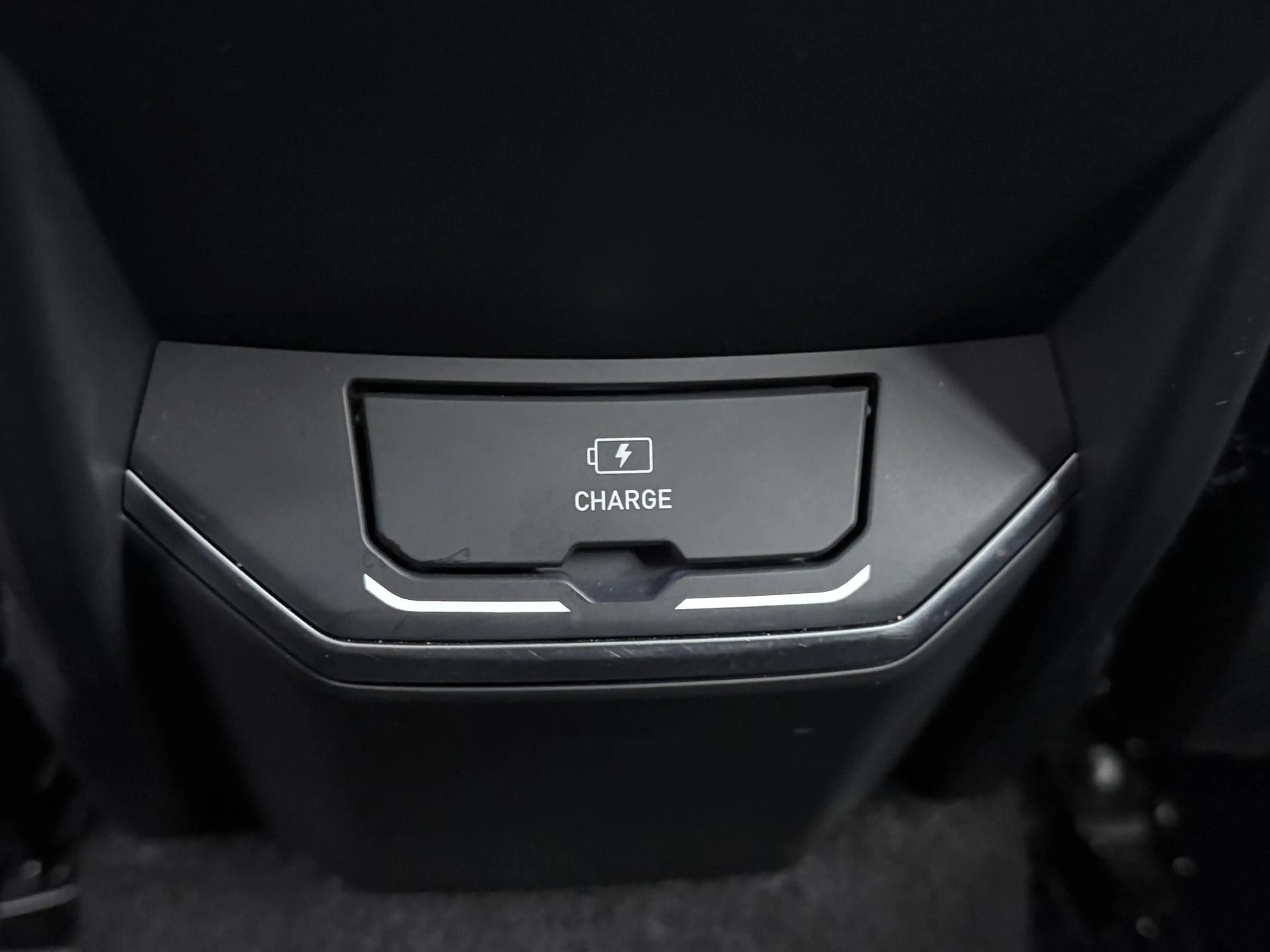 Lynk & Co 01 1.5 PHEV Black Edition Donkere hemel ACC | Pano | — photo 33
