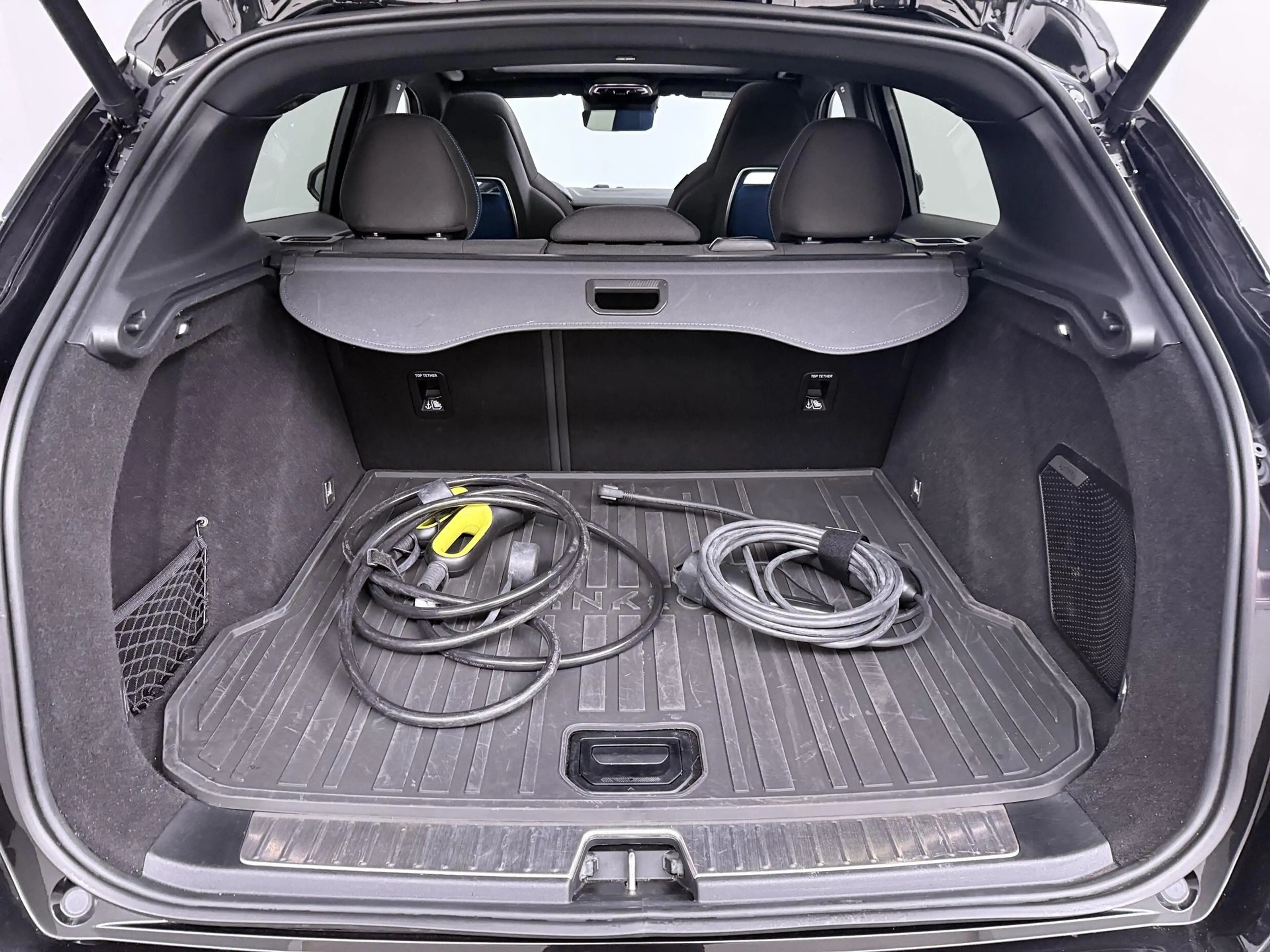 Lynk & Co 01 1.5 PHEV Black Edition Donkere hemel ACC | Pano | — photo 8