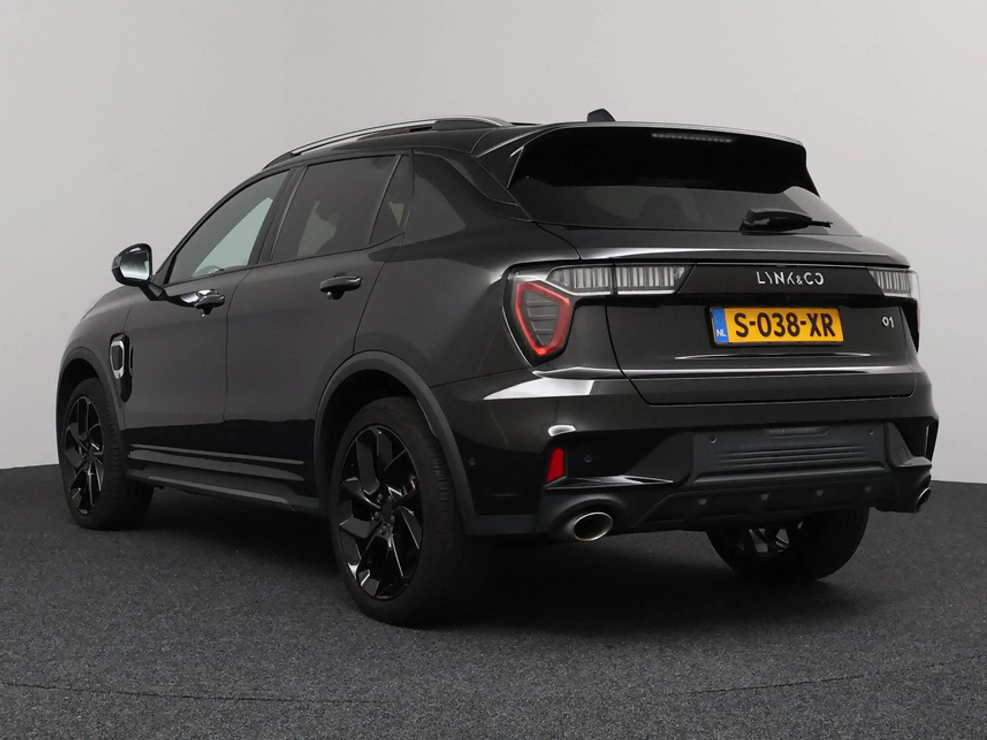 Lynk & Co 01 1.5 PHEV Black Edition Donkere hemel ACC | Pano | — photo 42