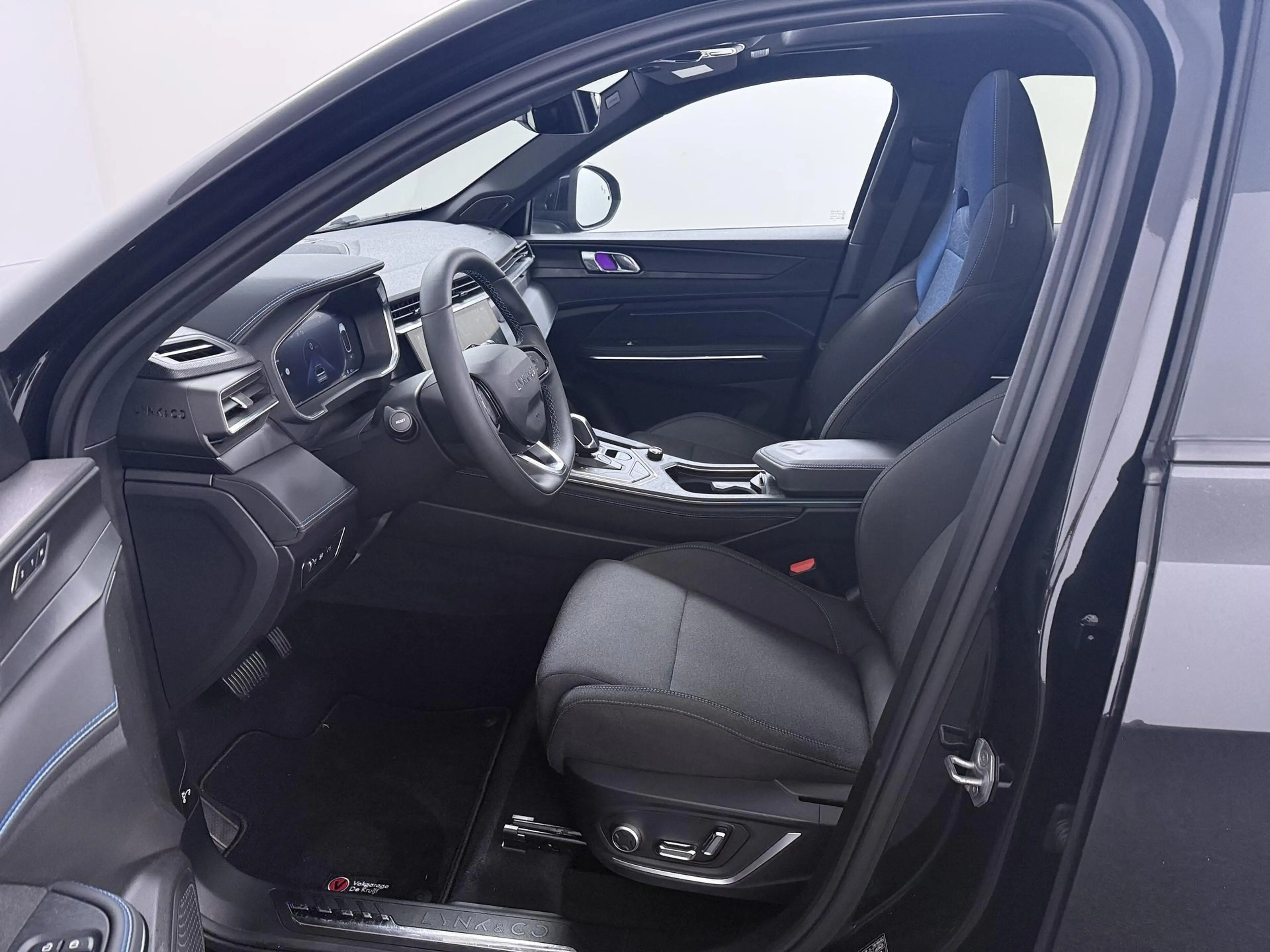 Lynk & Co 01 1.5 PHEV Black Edition Donkere hemel ACC | Pano | — photo 6