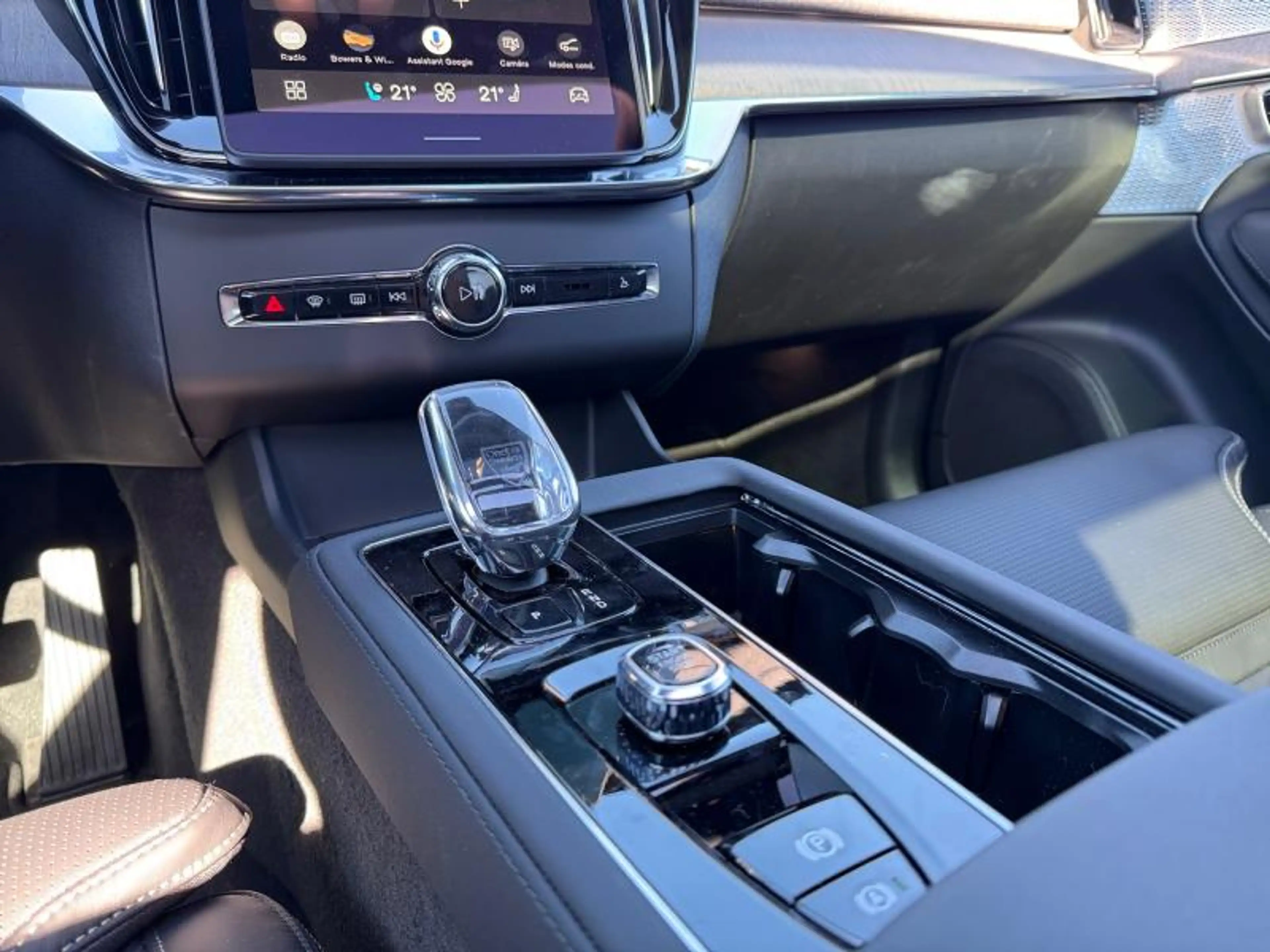Volvo XC90 T8 Ultra Dark AWD / Hybride 2027 — photo 11