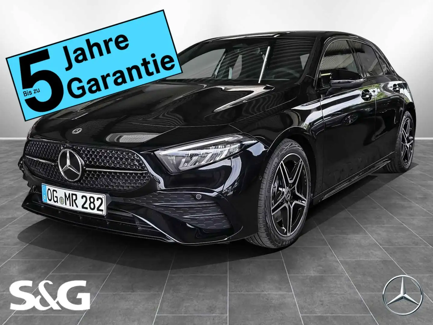 Mercedes-Benz A 250 4M AMG MBUX+RüKam+LED+Pano+AHK+Night+Totwi Zwart - 1
