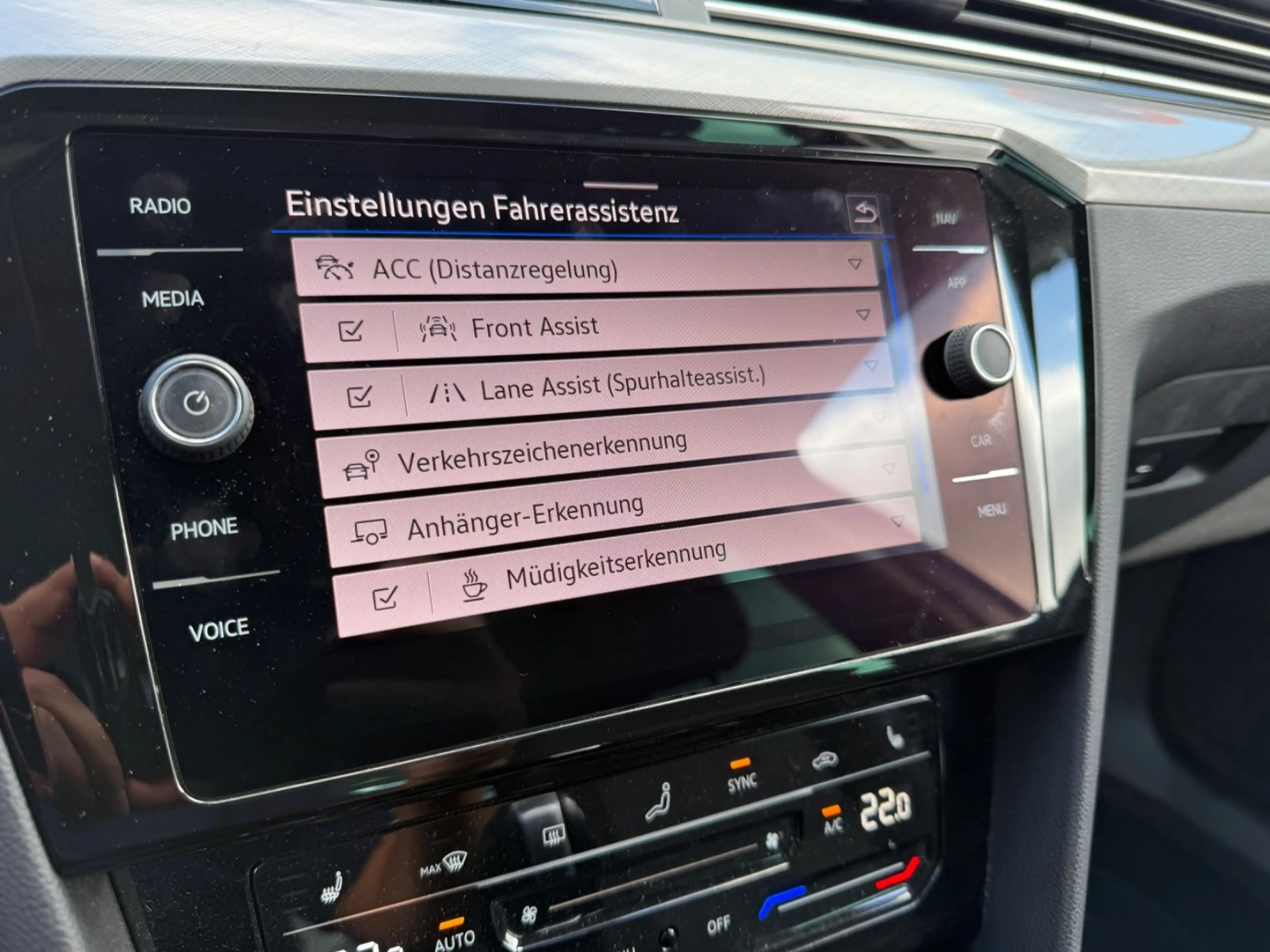 Volkswagen Passat Variant Business 4Motion*ACC — photo 14