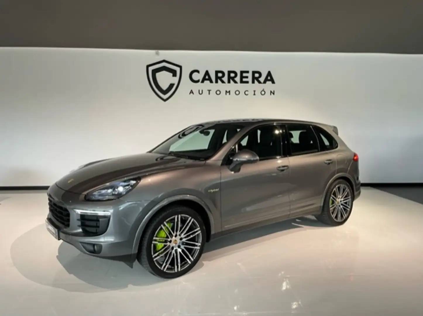 Porsche Cayenne S E-Hybrid Grau - 1