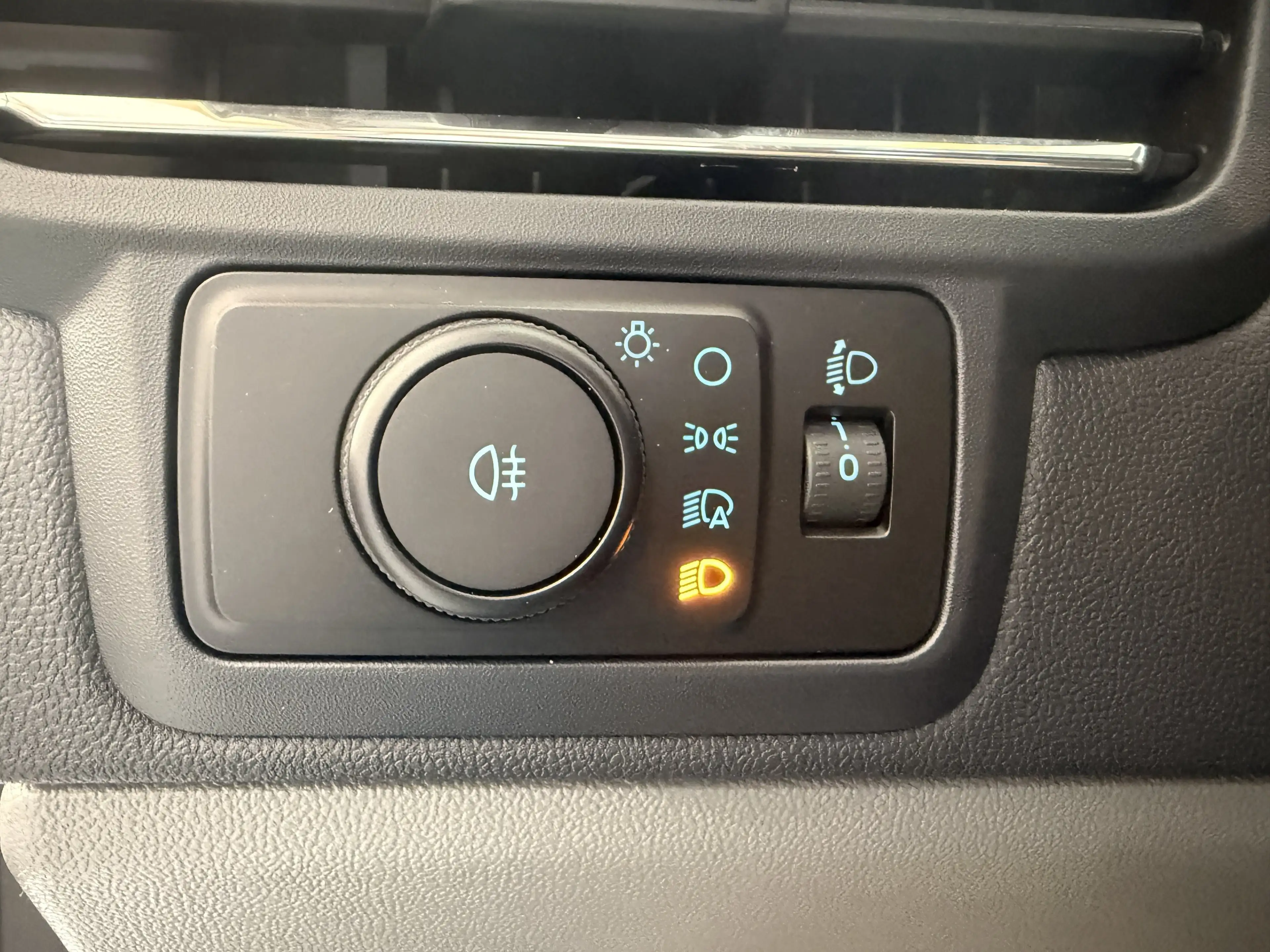 Ford Tourneo Custom Titanium X L1 elektr. AHK / B&O / 70L Tank — photo 15