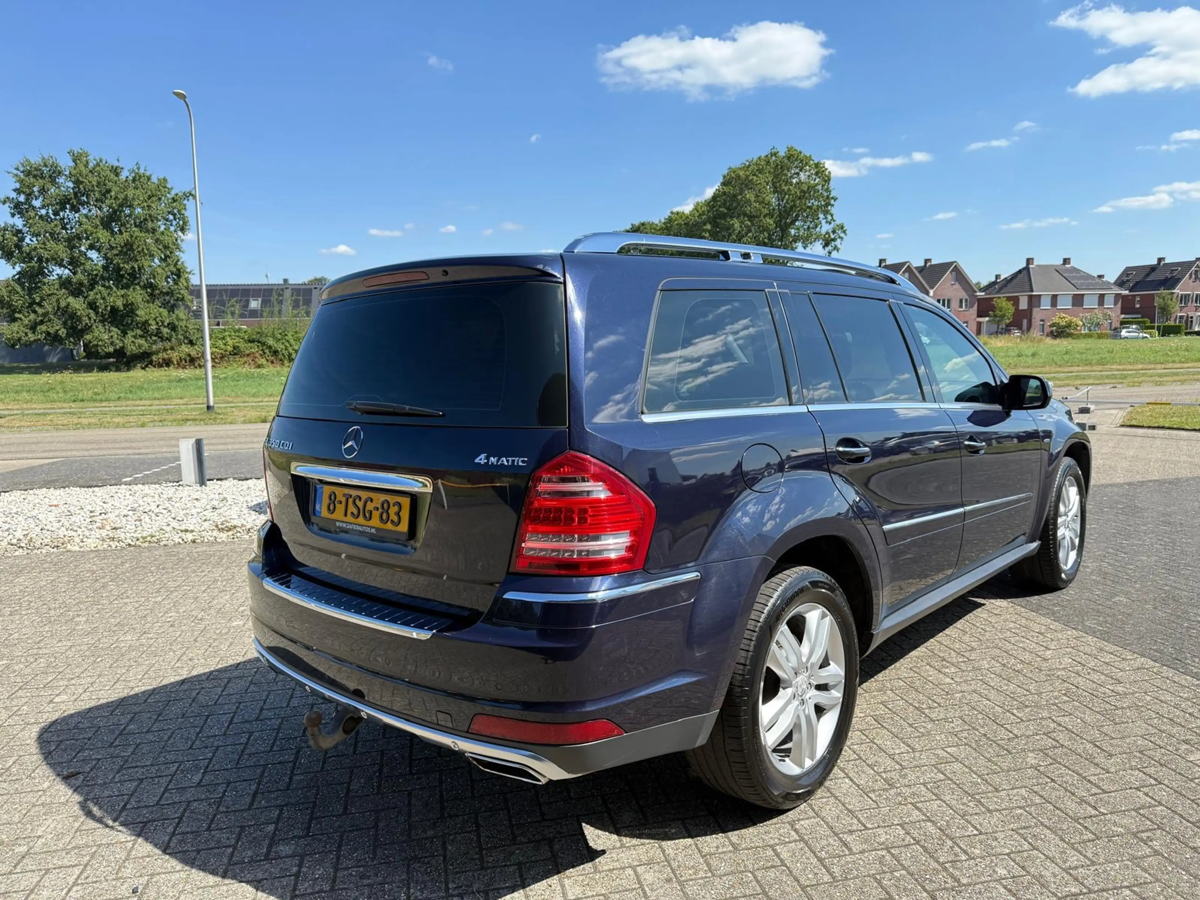 Mercedes-Benz GL 350 CDI BlueEFFICIENCY 2010 — photo 8