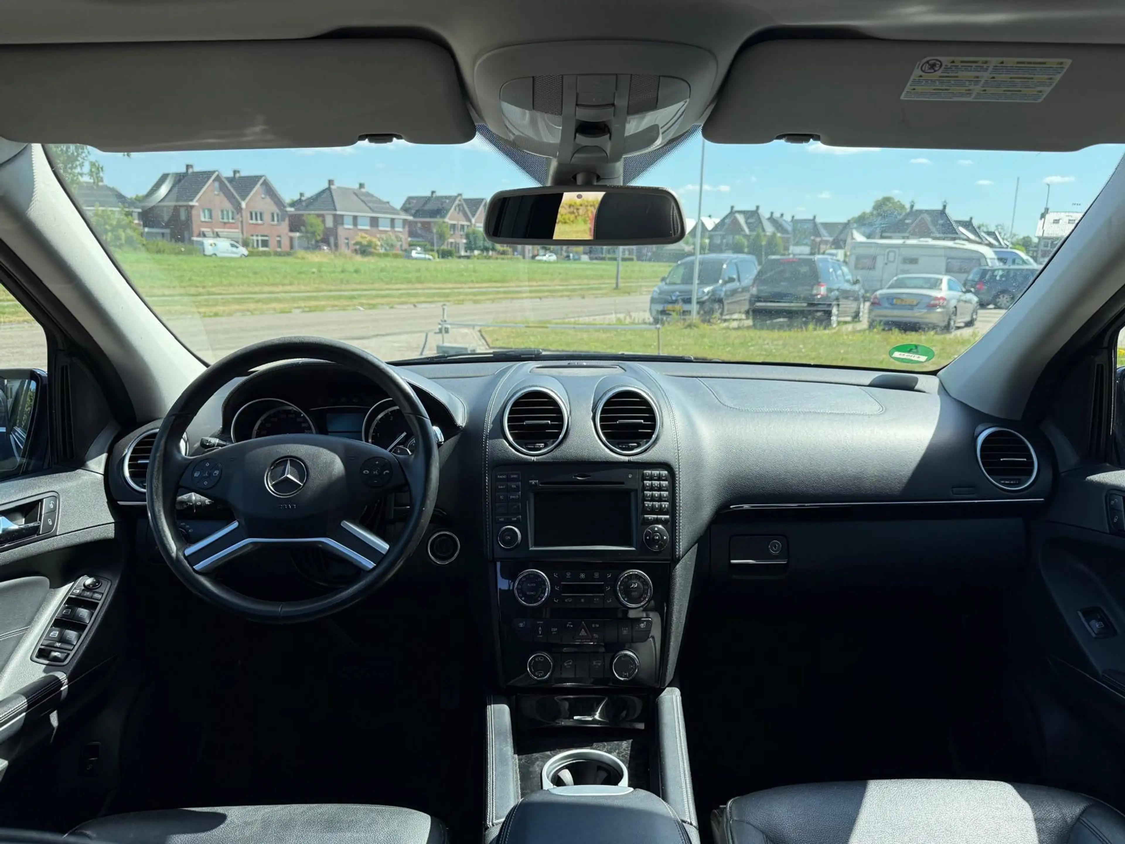 Mercedes-Benz GL 350 CDI BlueEFFICIENCY 2010 — photo 14