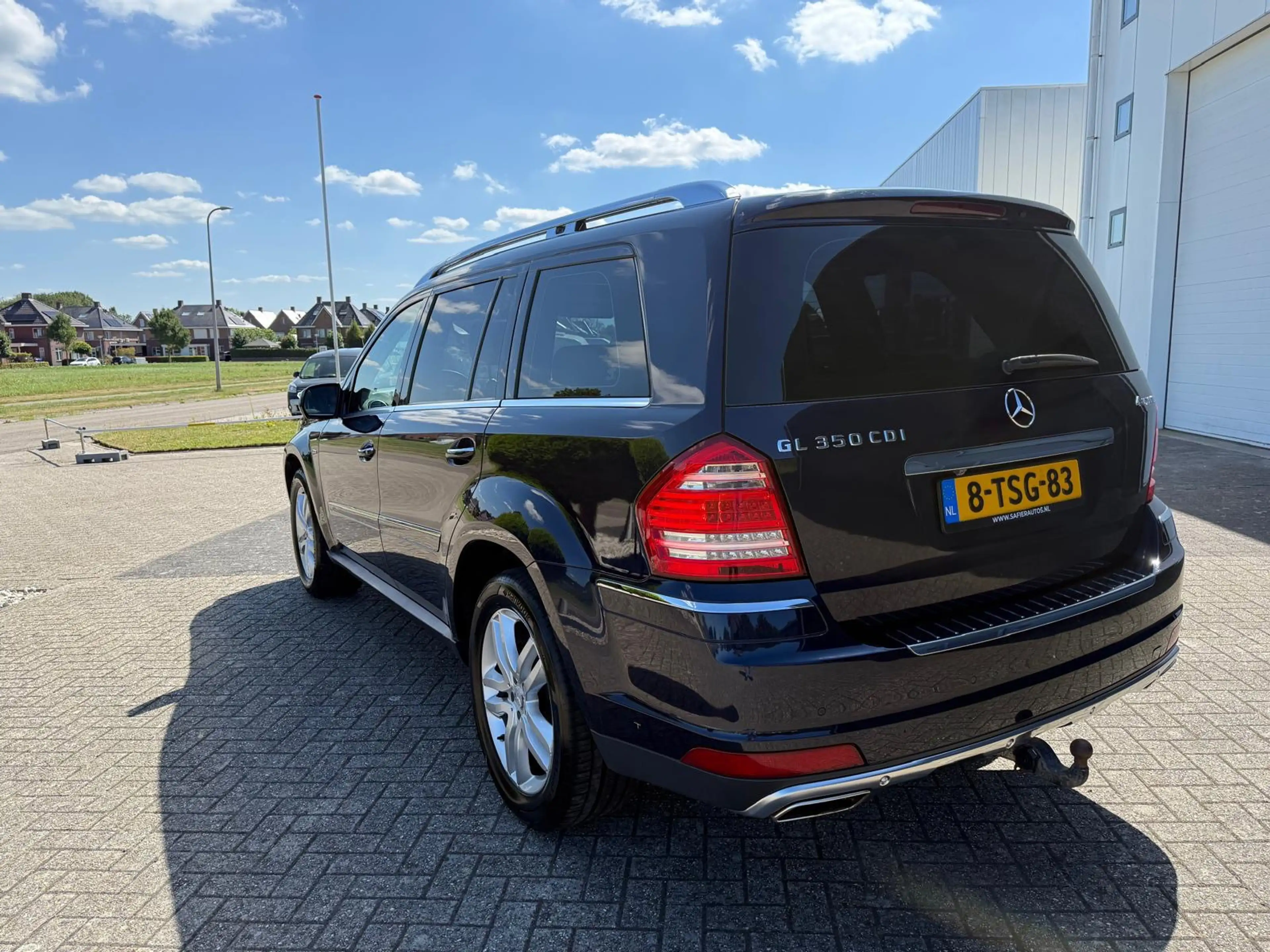Mercedes-Benz GL 350 CDI BlueEFFICIENCY 2010 — photo 6