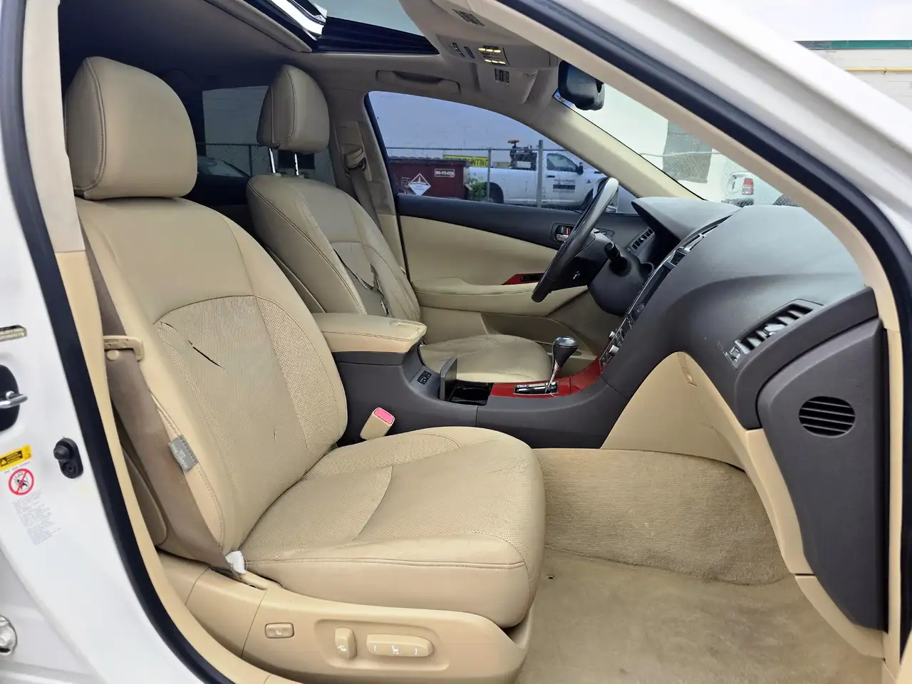 Lexus ES снимка Lexus ES