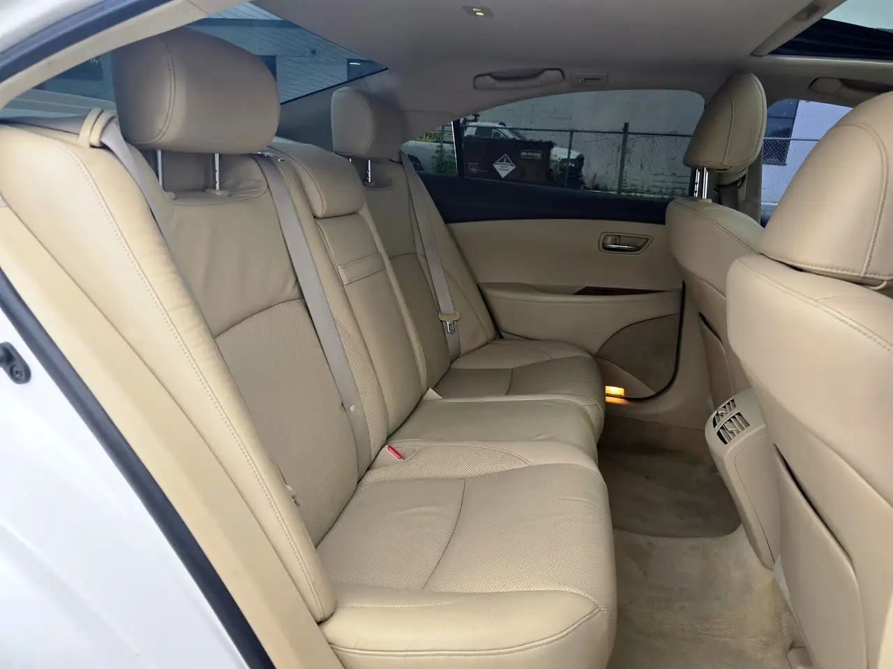 Lexus ES снимка Lexus ES