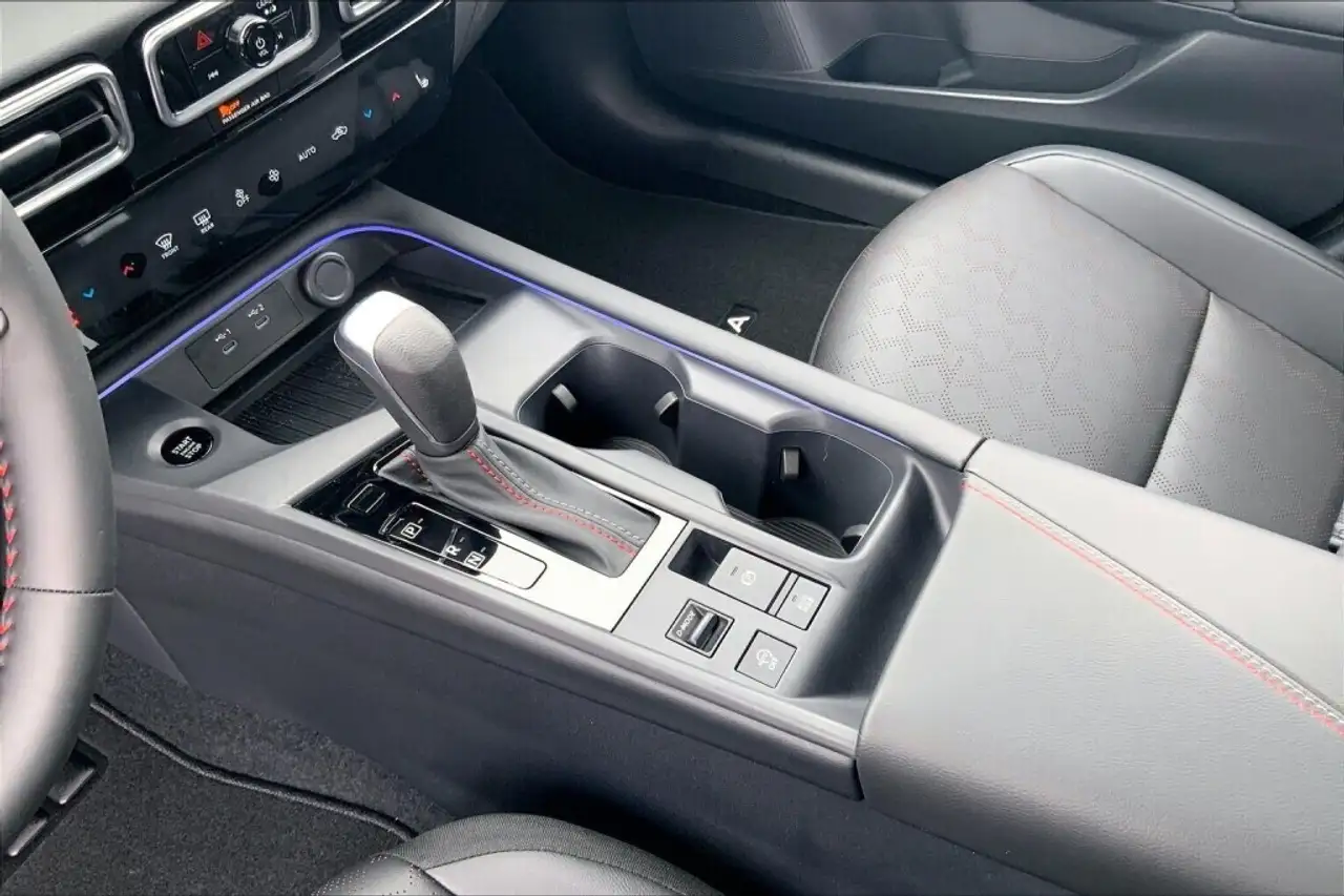 Nissan Sentra снимка Nissan Sentra