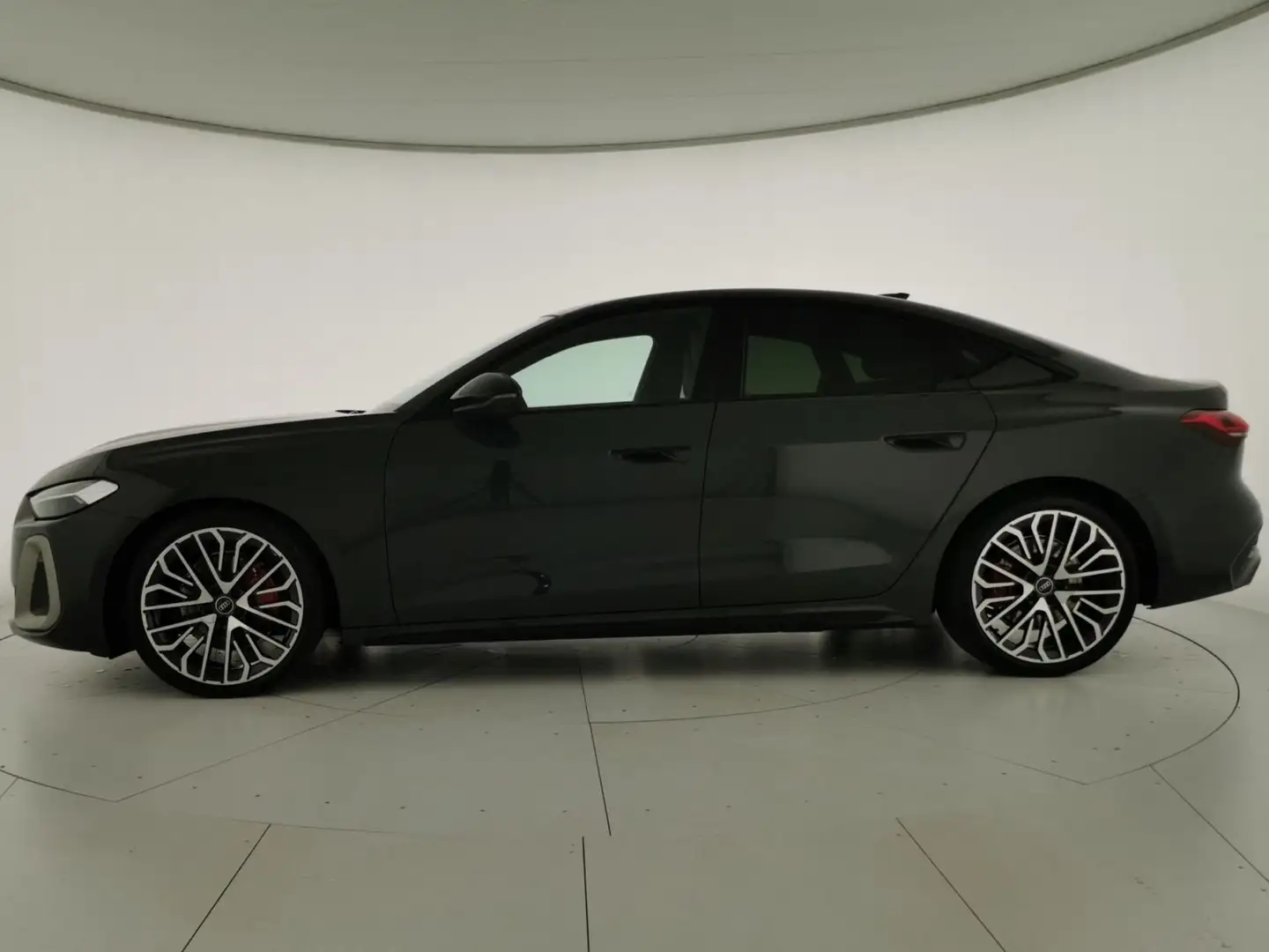 Audi A5 TDI 150 kW quattro S tronic mHEV+ S Line edition Grigio - 2