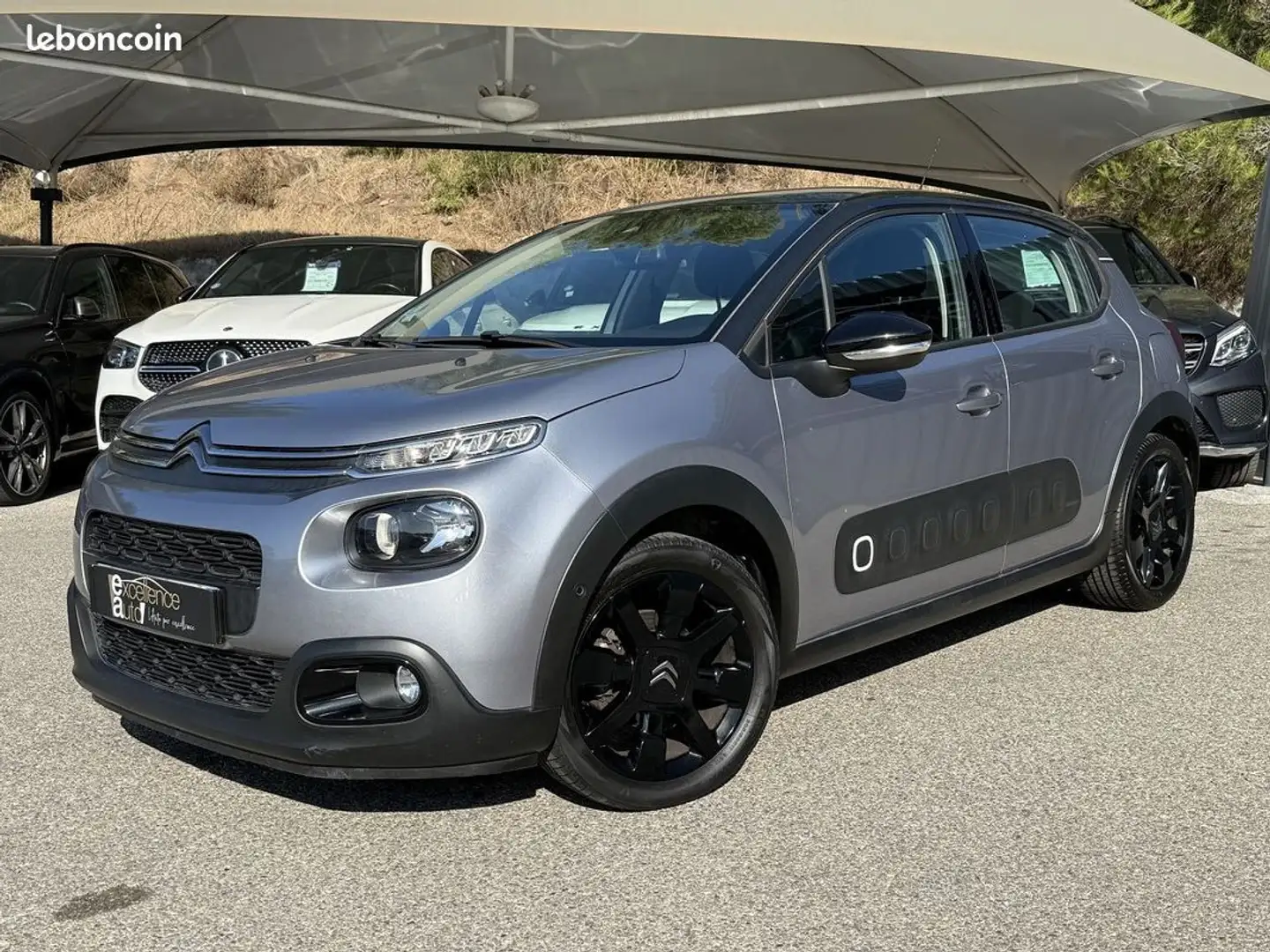 Citroen C3 PURETECH 110CH SHINE S&S EAT6 E6.D-TEMP Grijs - 2