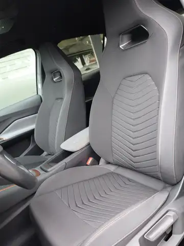 Cupra Born view 13