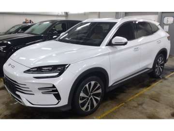 238 PHEV 1.5 Design (238 kW 324 PS)