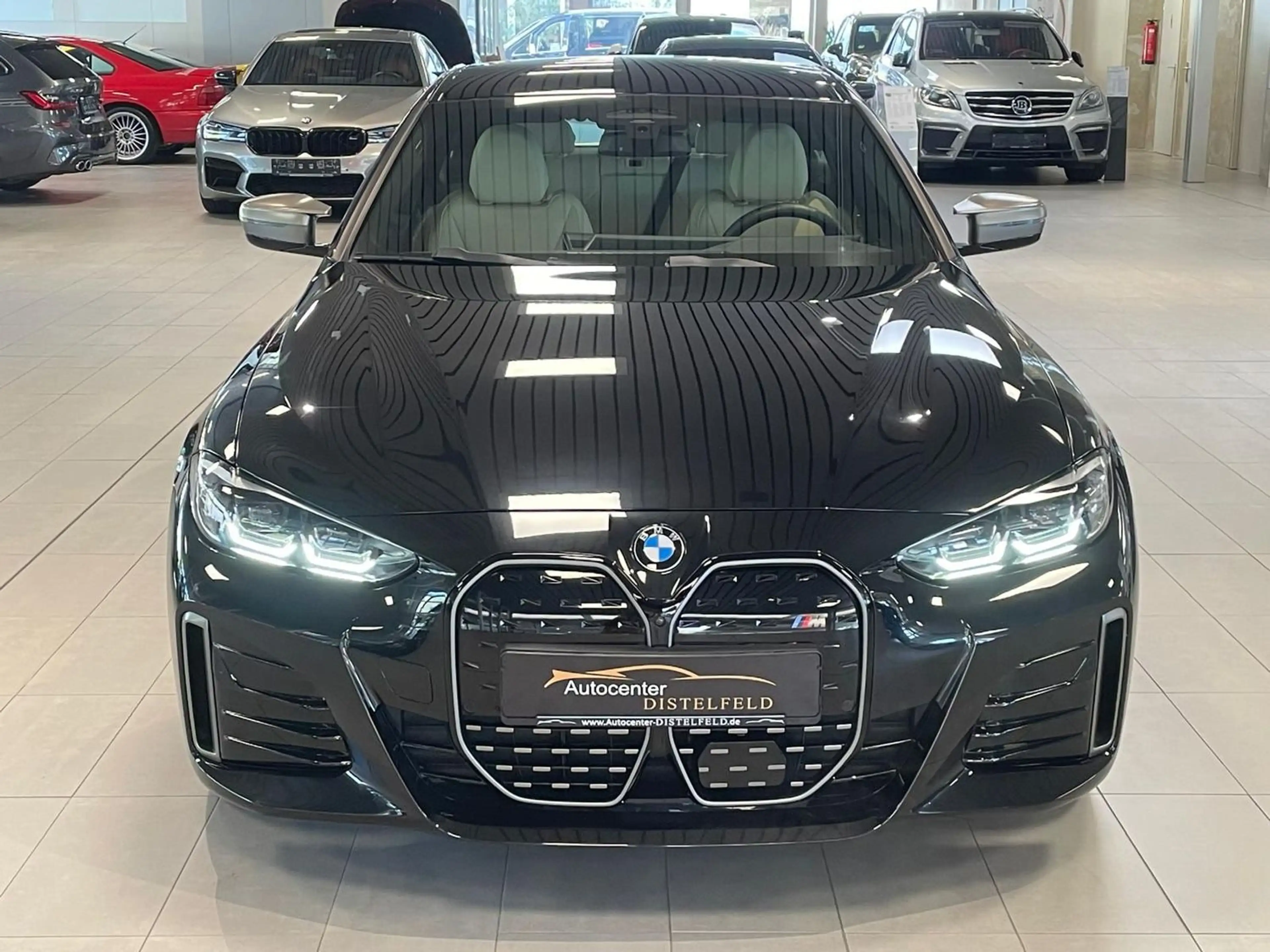 BMW i4 M50 xDrive H&K — photo 2