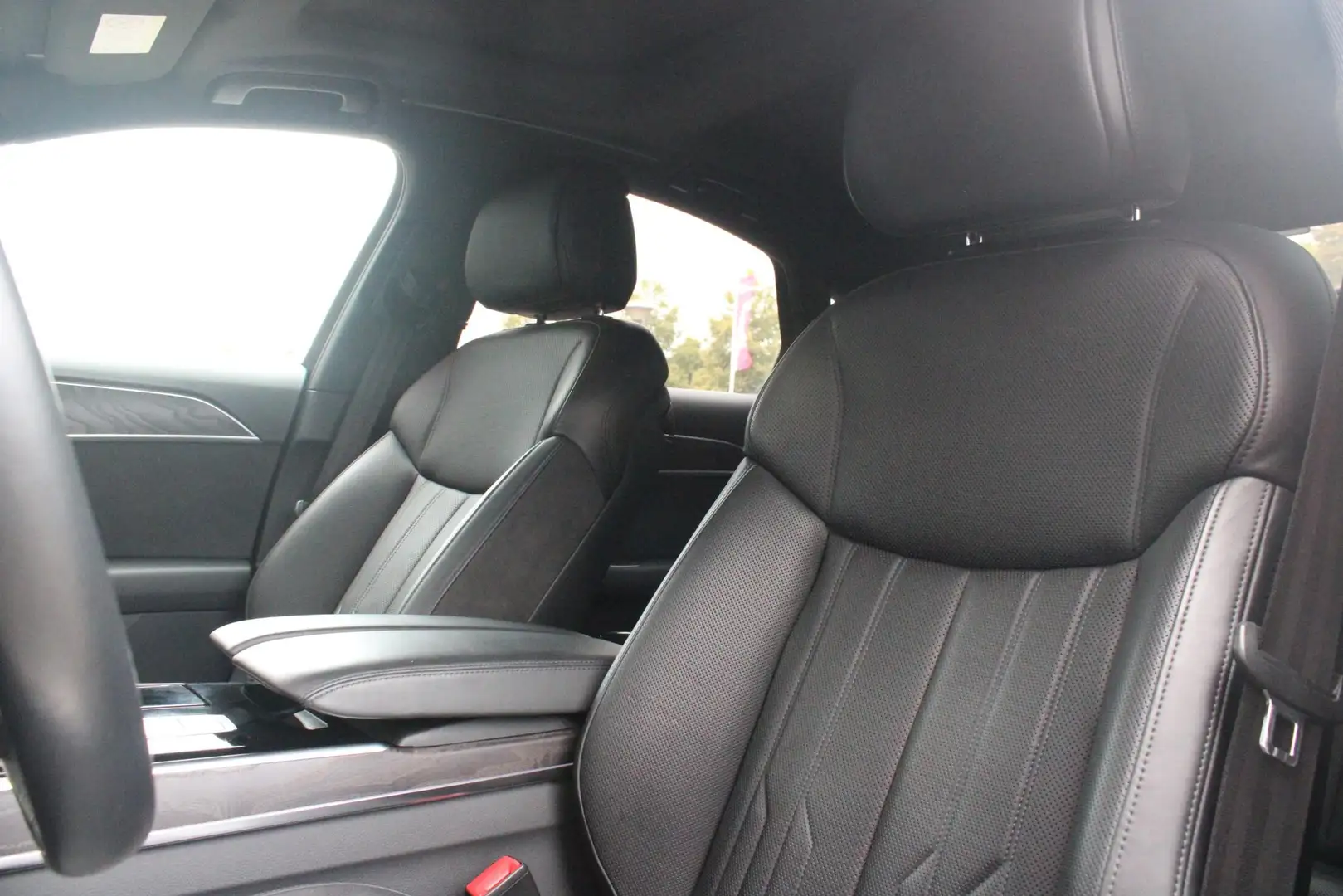 Audi A8 60 TFSI 450PK e-HYBRID QUATTRO PRO LINE | PANORAMI Noir - 2