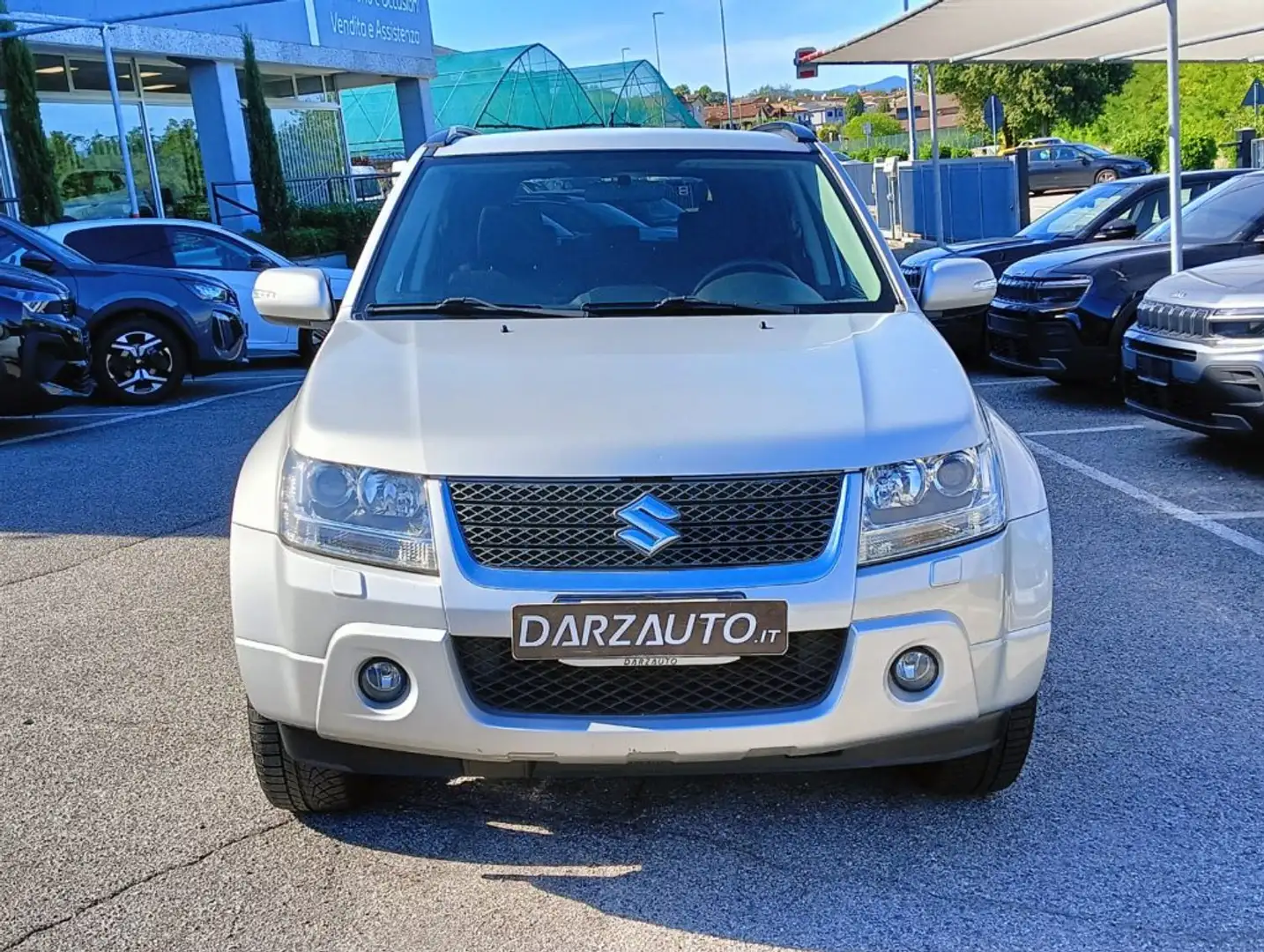 Suzuki Grand Vitara 1.9 DDiS 5 porte Offroad Grigio - 2