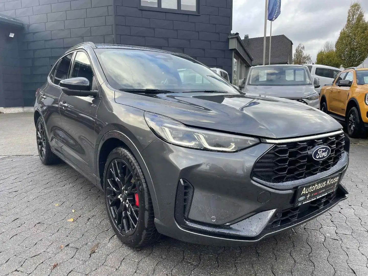 Ford Kuga 2.5 Duratec FHEV ST-Line X CVT 132kW Gris - 1