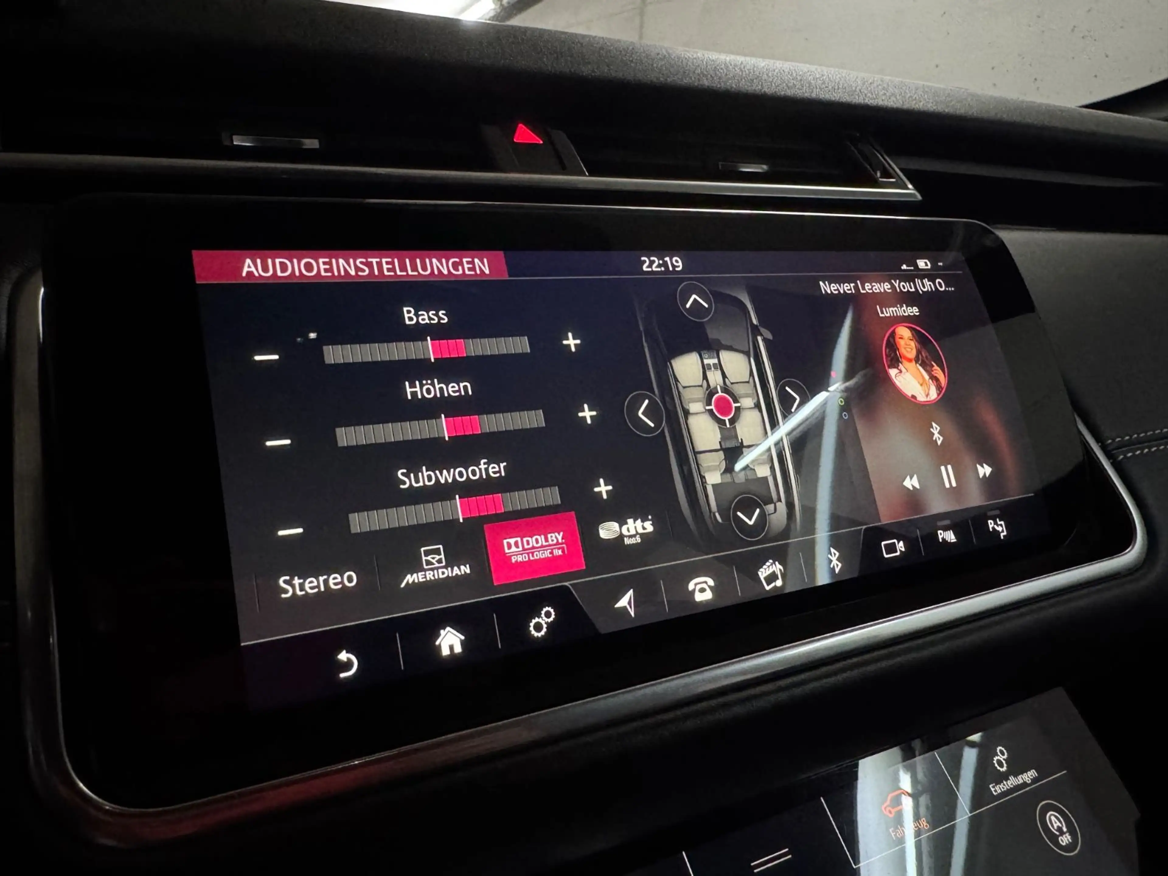 Land Rover Range Rover Velar D300 |R-Dynamic|Virtual|LED| — photo 9