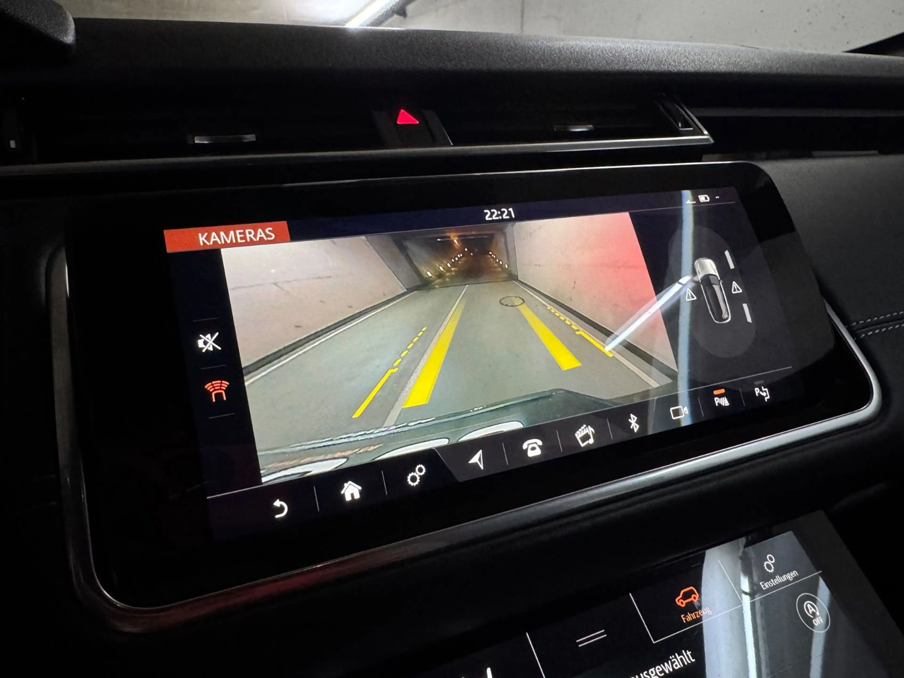 Land Rover Range Rover Velar D300 |R-Dynamic|Virtual|LED| — photo 10