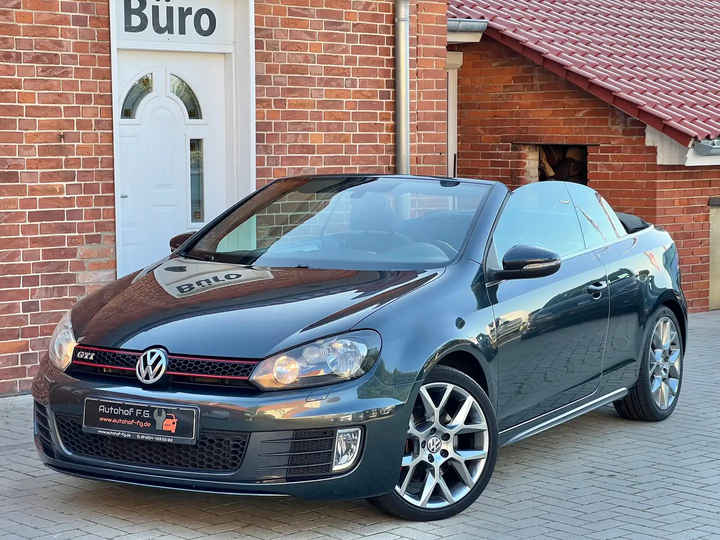 Volkswagen Golf GTI VI Cabriolet GTI*NAVI/SHZ/KAMERA/TEMPOMAT*DSG/AC* Grau - 1