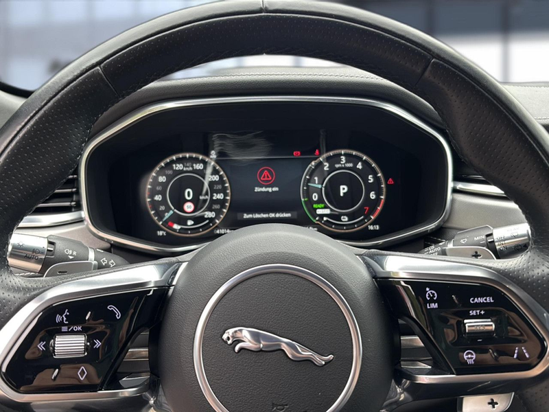 Jaguar F-Pace R-Dynamic S AWD Plug-In Hybrid Bluetooth — photo 12