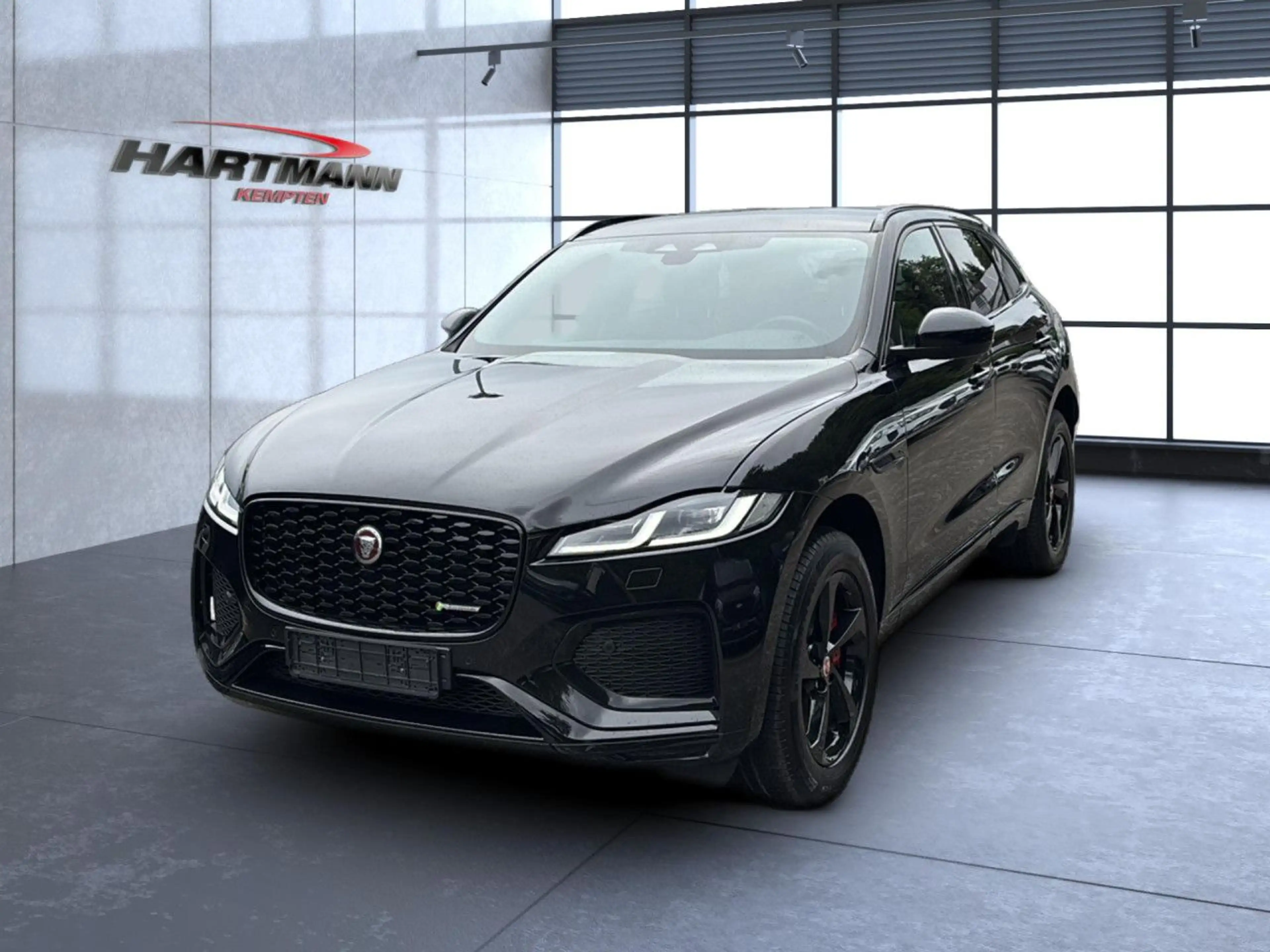 Jaguar F-Pace R-Dynamic S AWD Plug-In Hybrid Bluetooth — photo 2