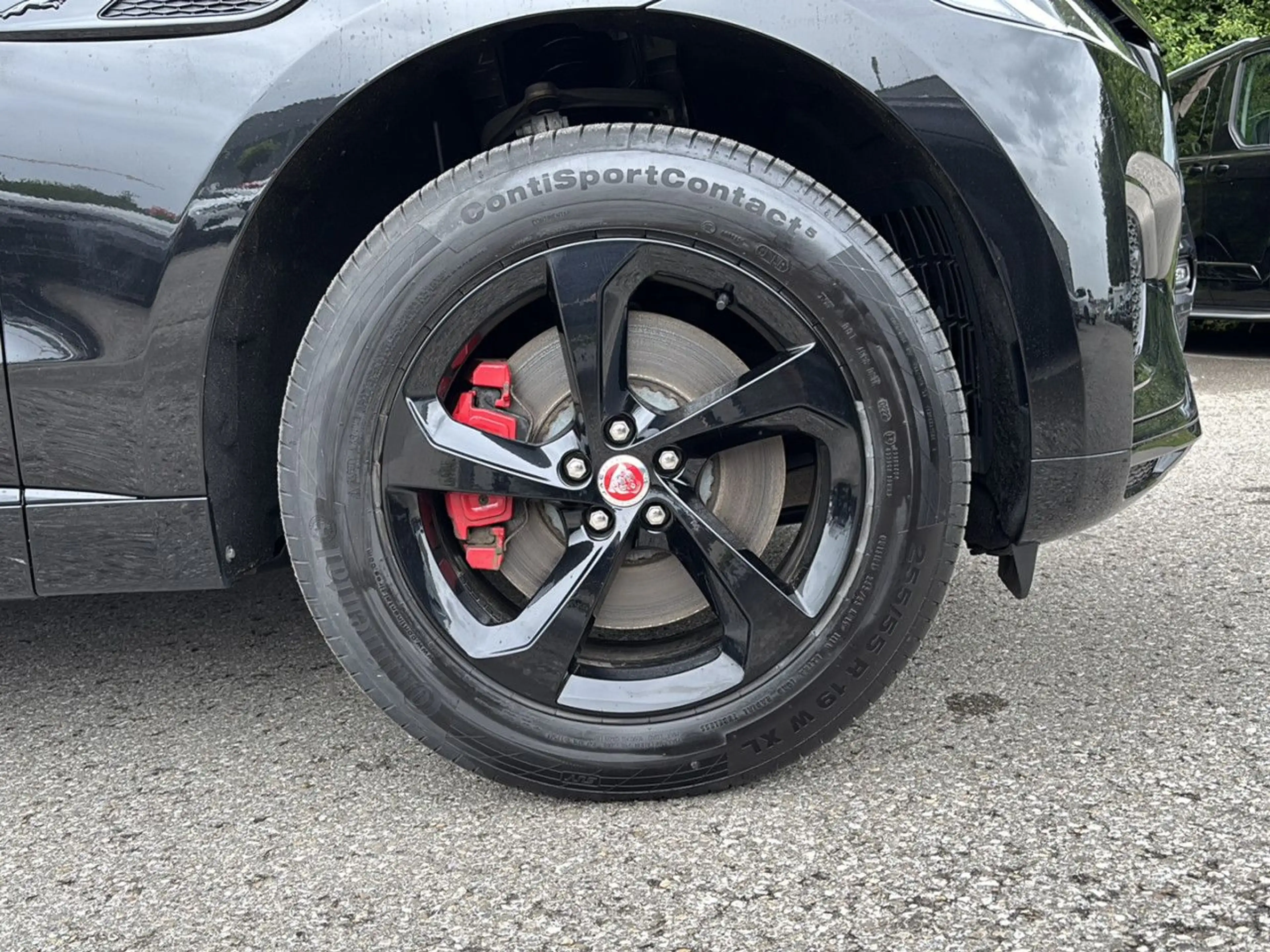 Jaguar F-Pace R-Dynamic S AWD Plug-In Hybrid Bluetooth — photo 21